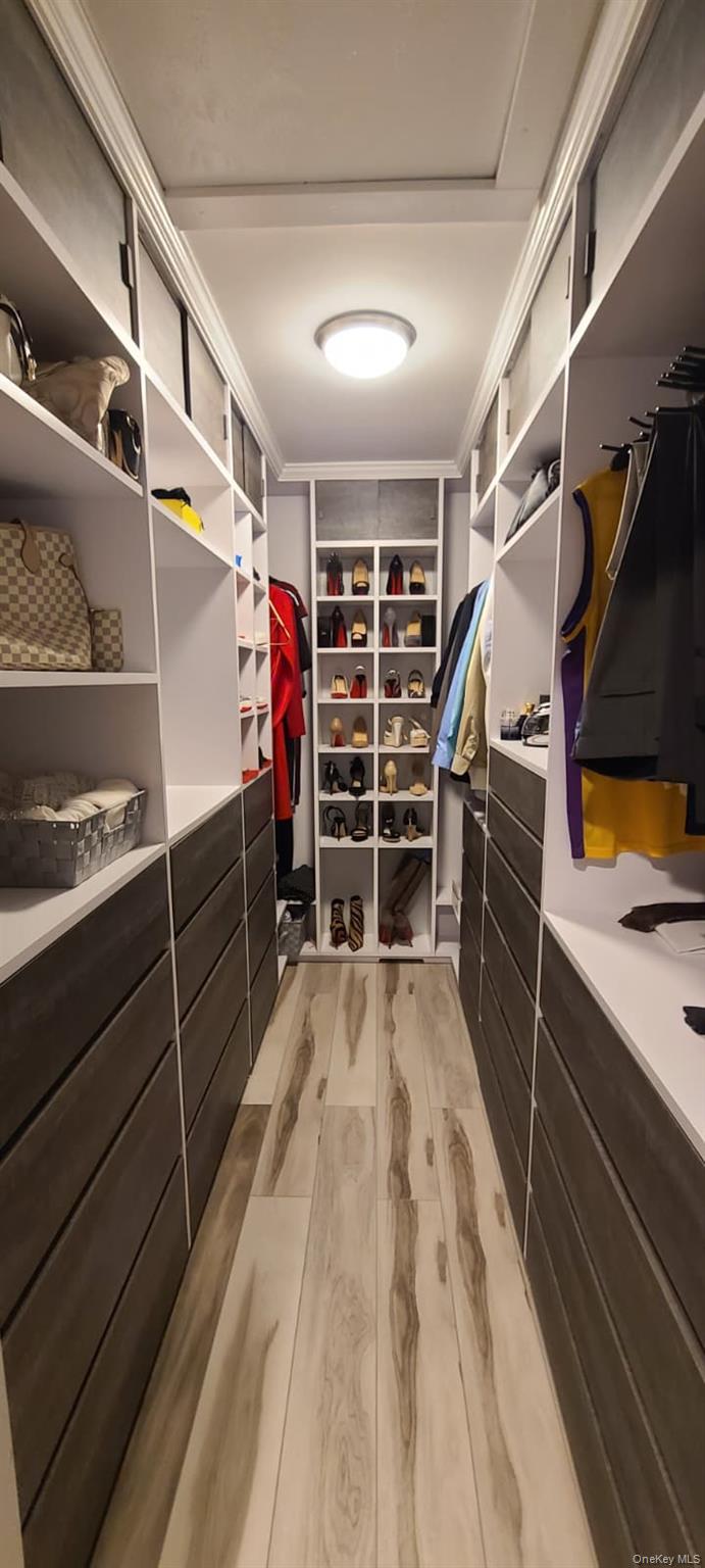 #7 photo, 5 Field Lane, Miller Place , NY 11764