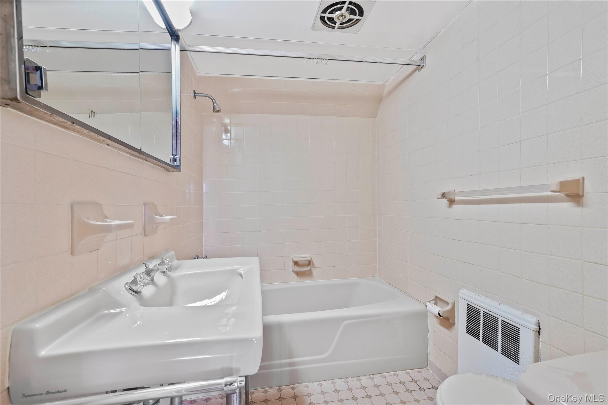 #11 photo, 17 Prospect Avenue, Ardsley , NY 10502