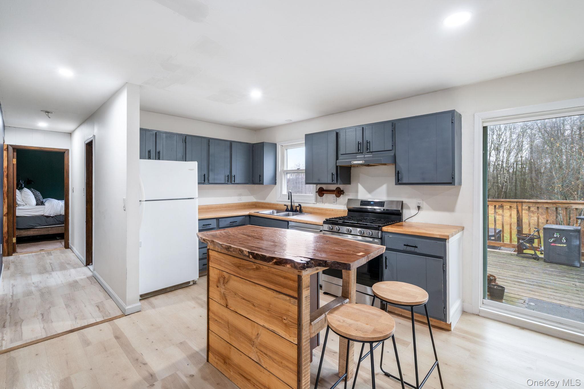 #11 photo, 178 Bowers Road, Hurleyville , NY 12747