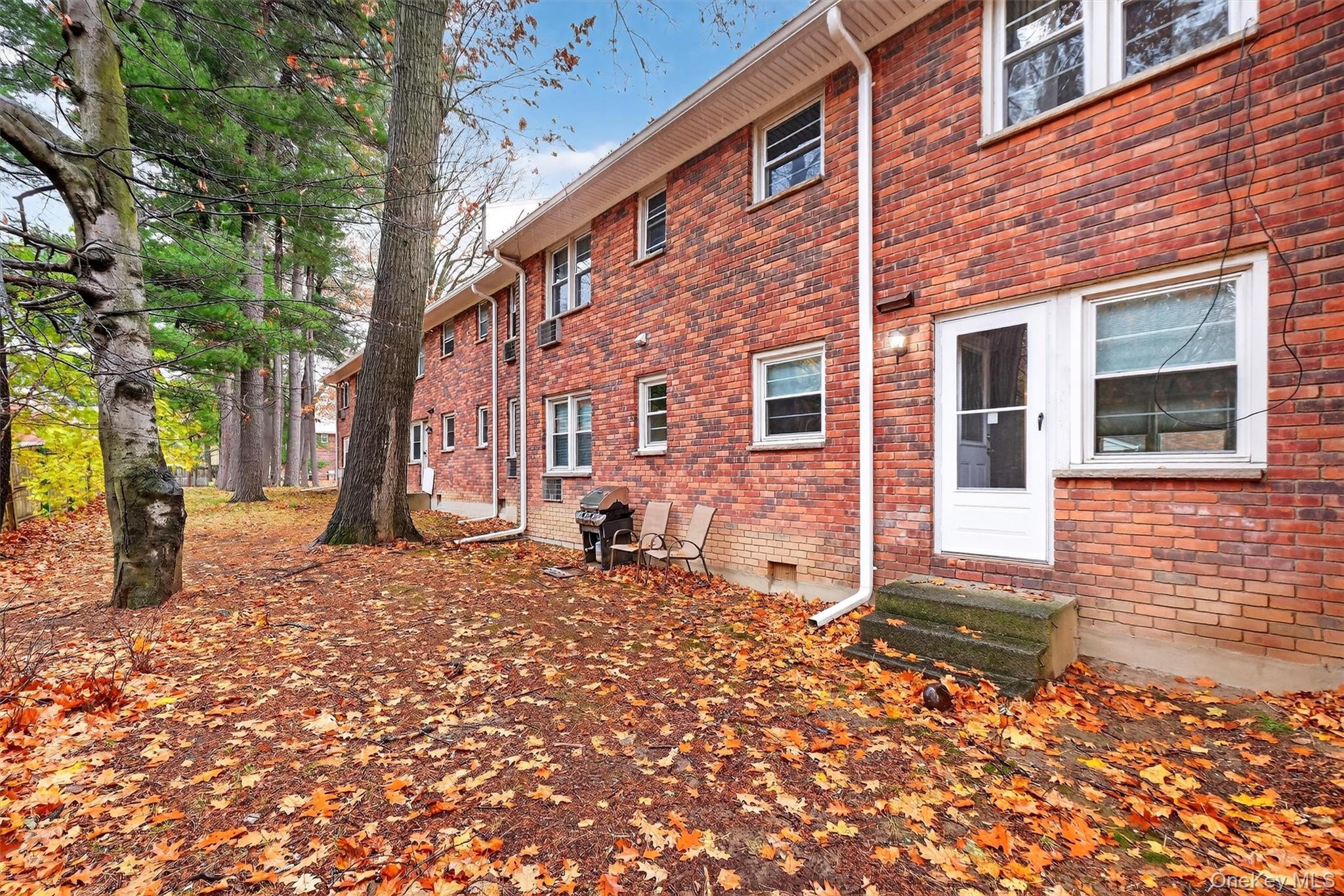 #19 photo, 2710 South Road, Poughkeepsie , NY 12601