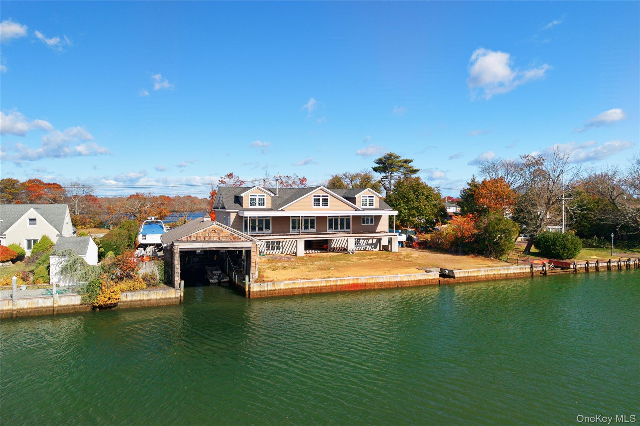 #18 photo, 4530 Merrick Road, Massapequa , NY 11758