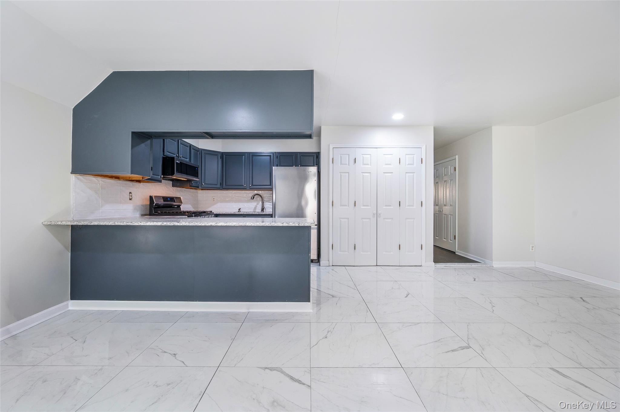 #10 photo, 380 Saratoga Avenue, Brooklyn , NY 11233