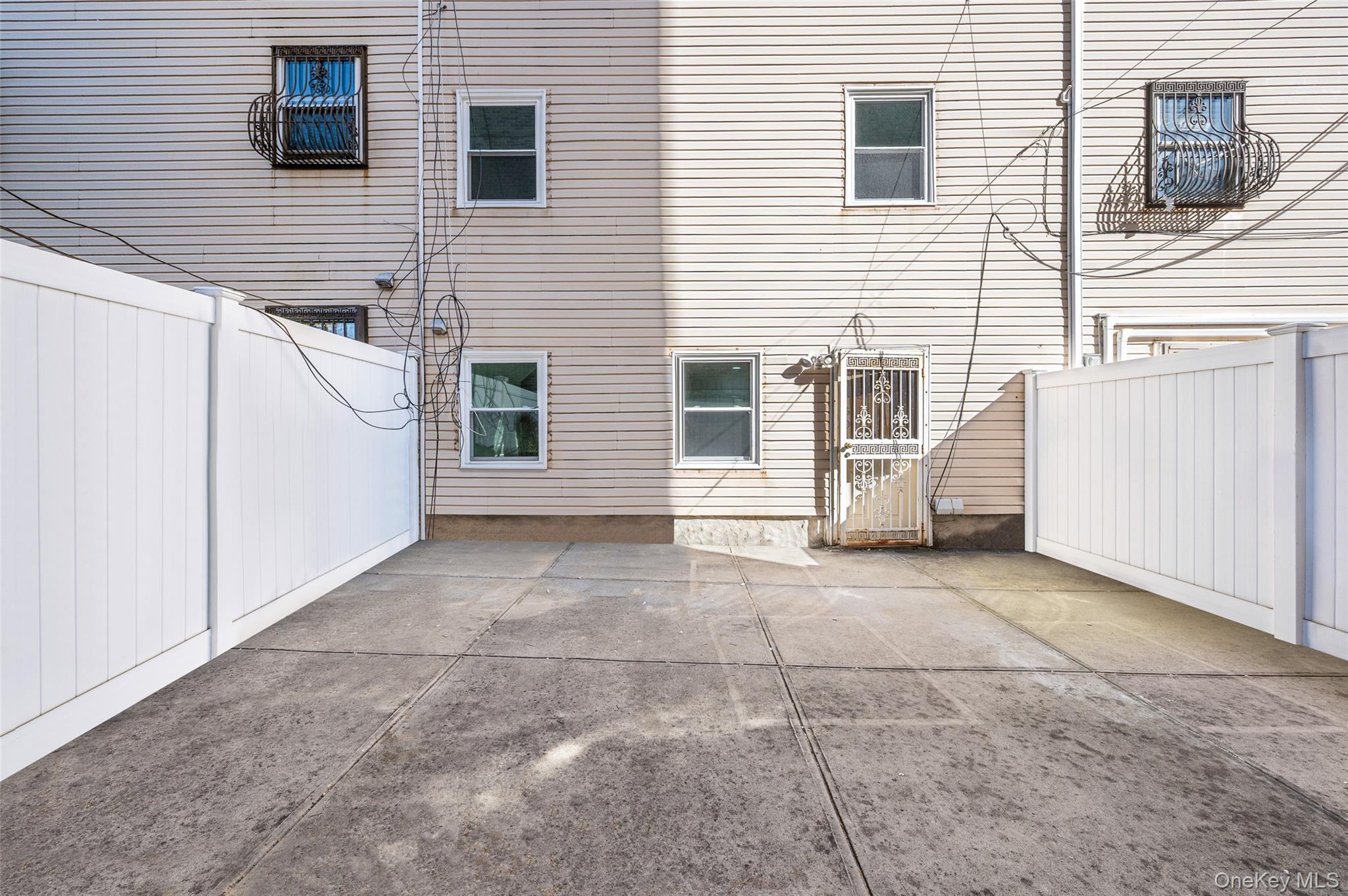 #20 photo, 380 Saratoga Avenue, Brooklyn , NY 11233