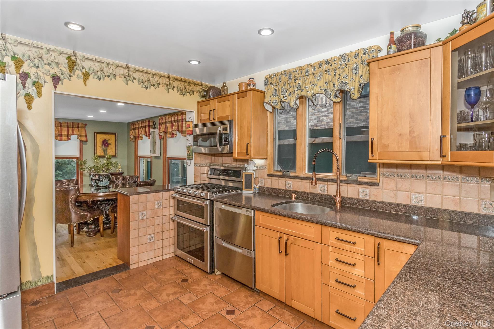 #13 photo, 23-14 205th Street, Bayside , NY 11360