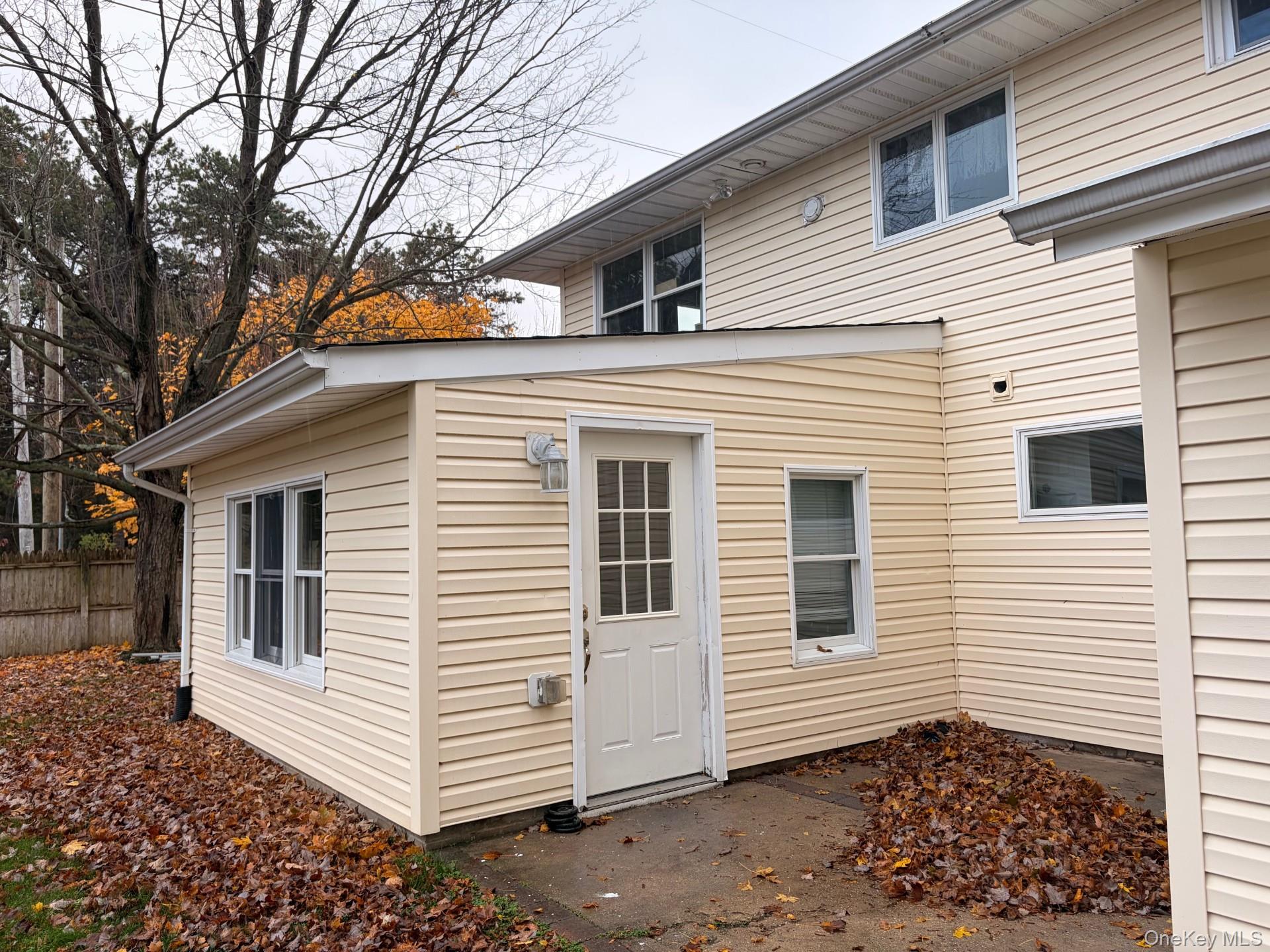 #2 photo, 1 Gilford Court, Melville , NY 11747