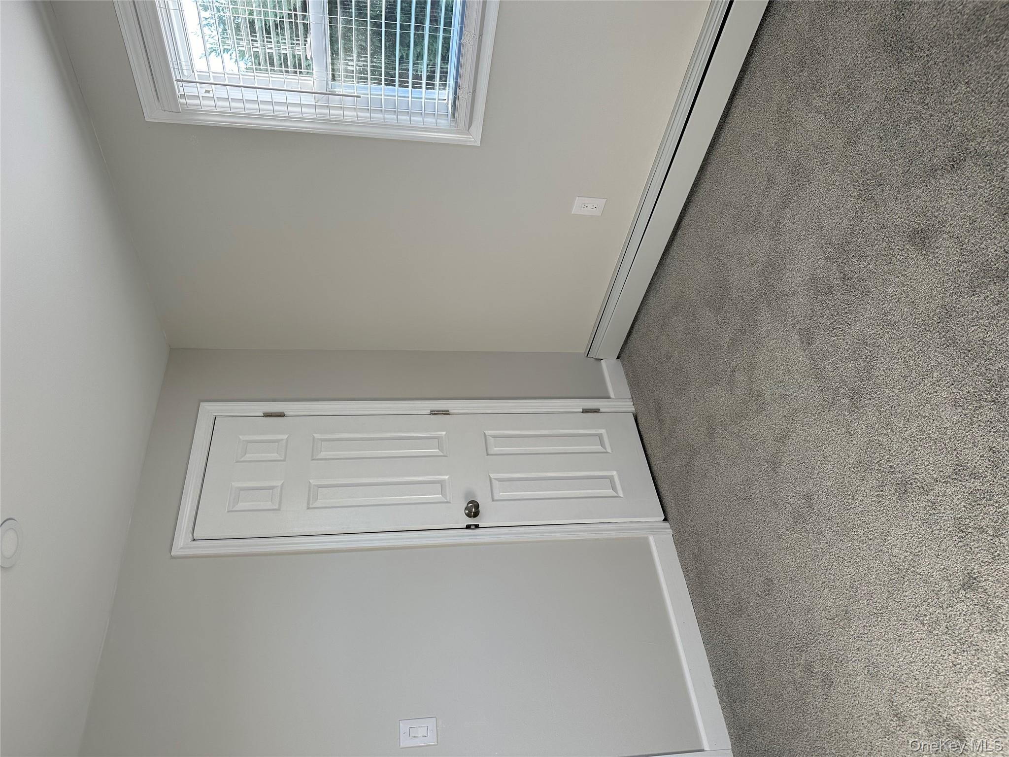 #13 photo, 753 S Walnut Street, Lindenhurst , NY 11757