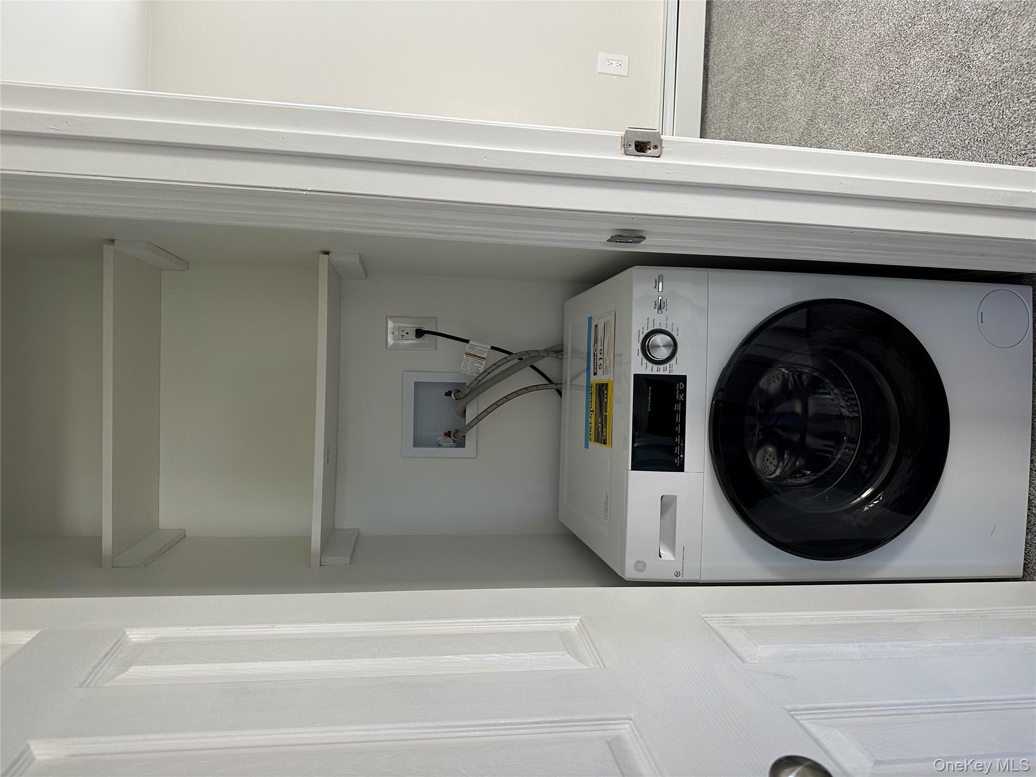 #8 photo, 753 S Walnut Street, Lindenhurst , NY 11757