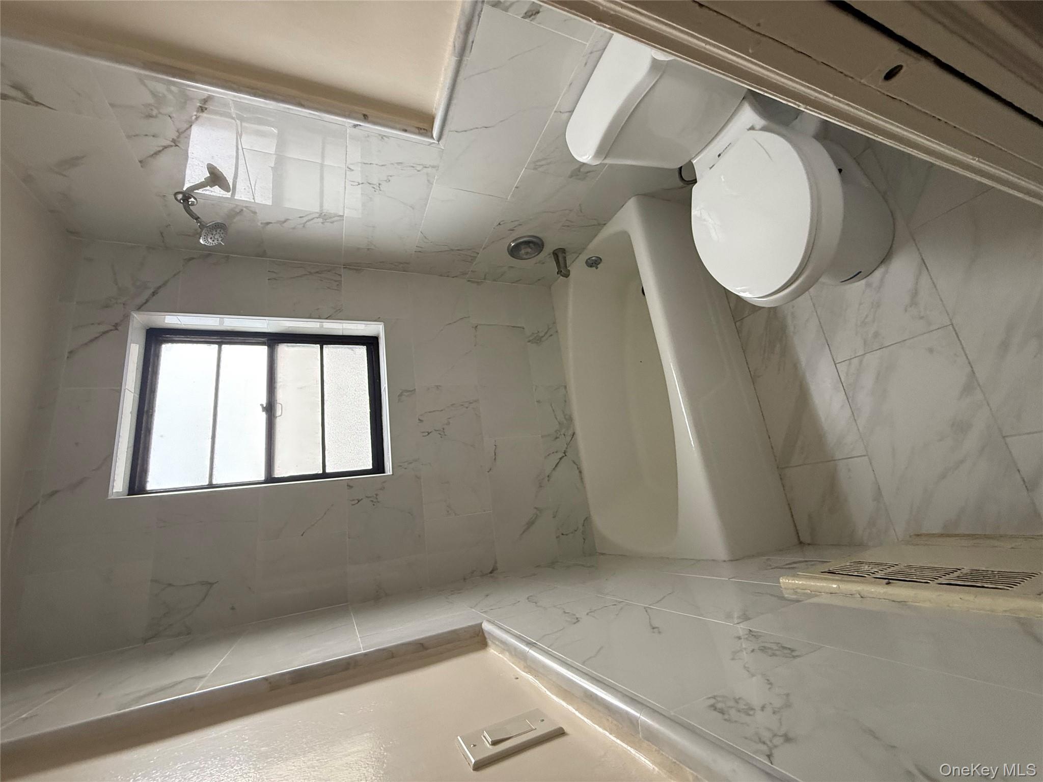 #10 photo, 190 First Street, Mineola , NY 11501