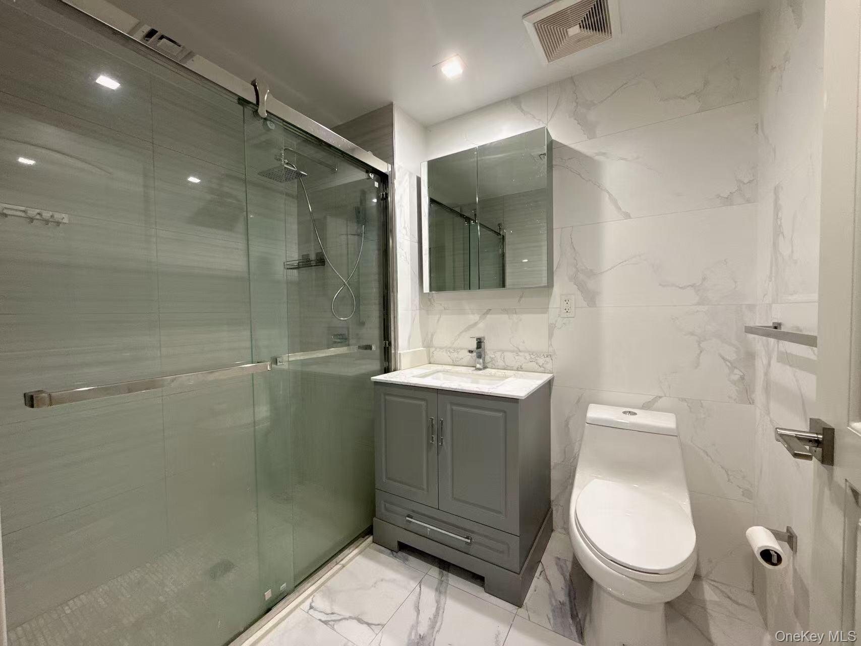 #8 photo, 41-62 Bowne, Flushing , NY 11358