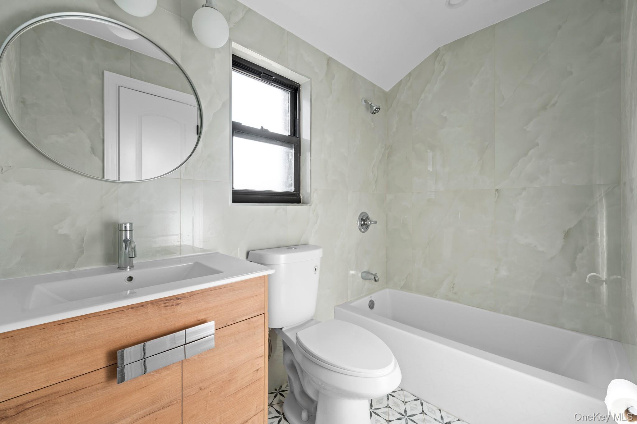 #12 photo, 171 Fallon Avenue, Elmont , NY 11003