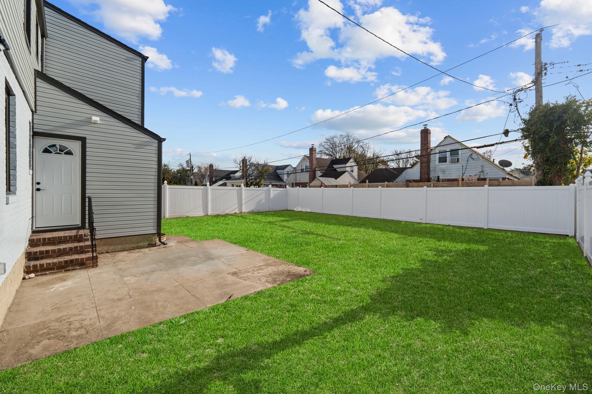 #15 photo, 171 Fallon Avenue, Elmont , NY 11003