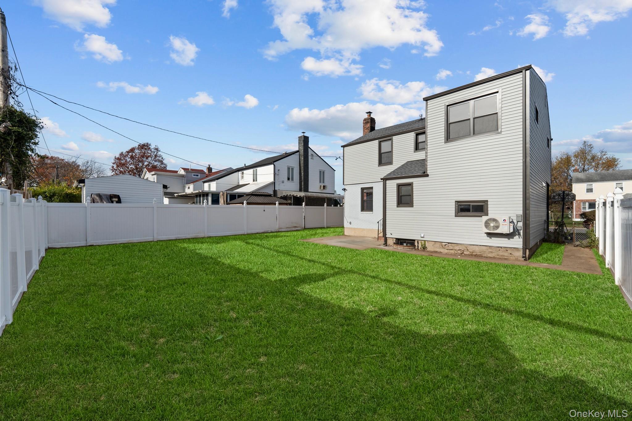 #16 photo, 171 Fallon Avenue, Elmont , NY 11003