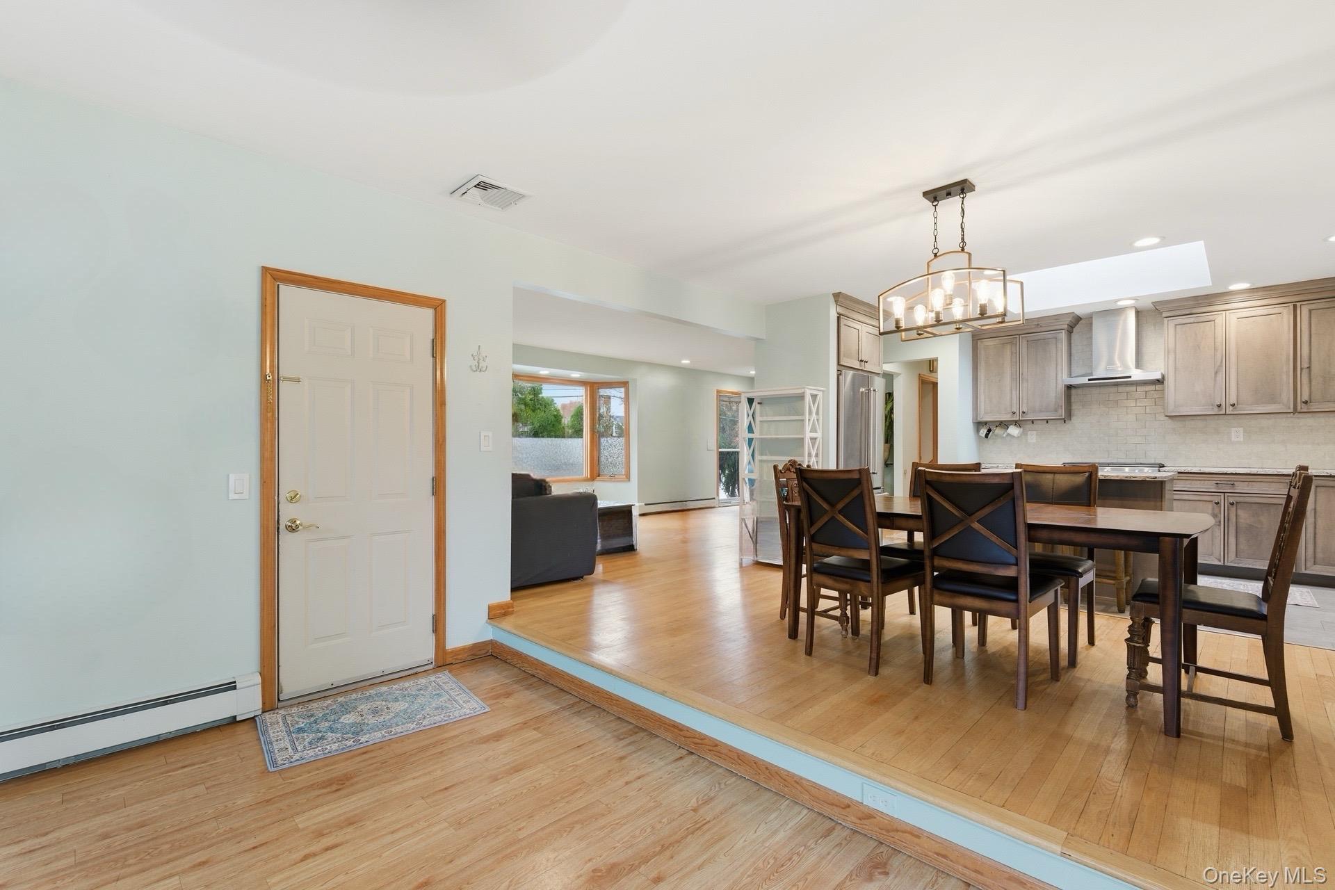 #7 photo, 34 Weston Street, Huntington Station , NY 11746