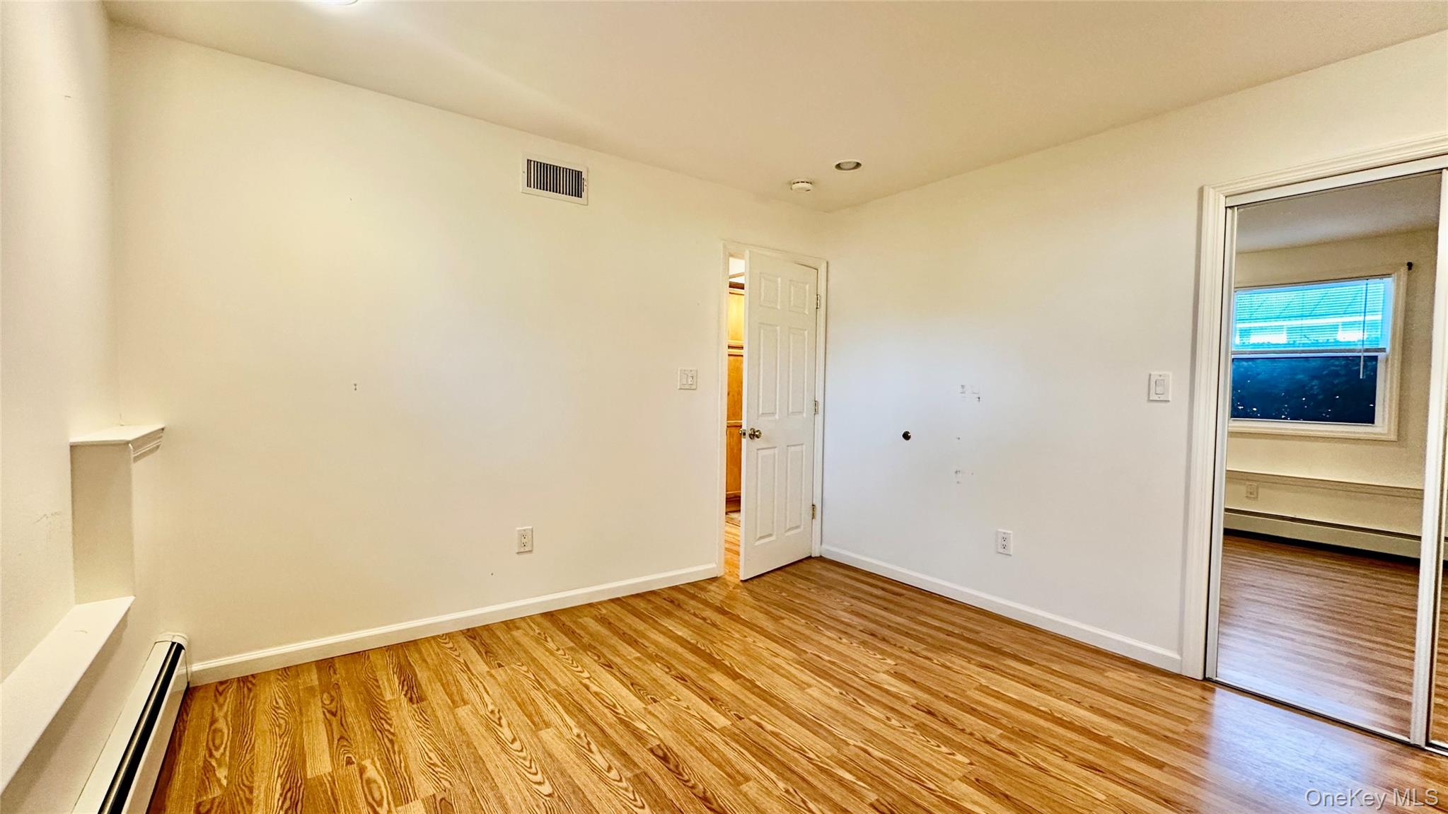 #10 photo, 2 Alex Lane, Glen Cove , NY 11542