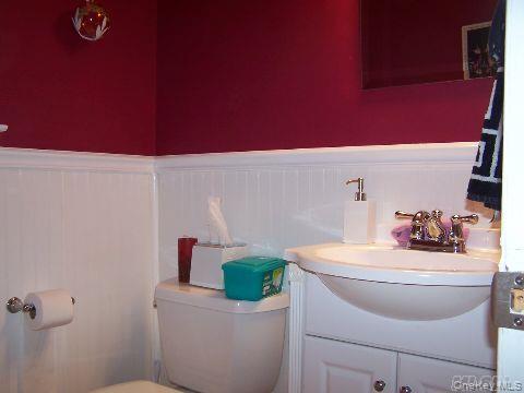 #11 photo, 5 Carry Court, South Setauket , NY 11720