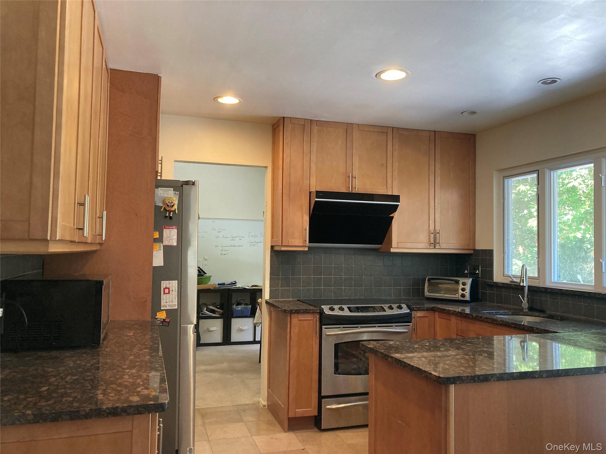 #3 photo, 5 Carry Court, South Setauket , NY 11720