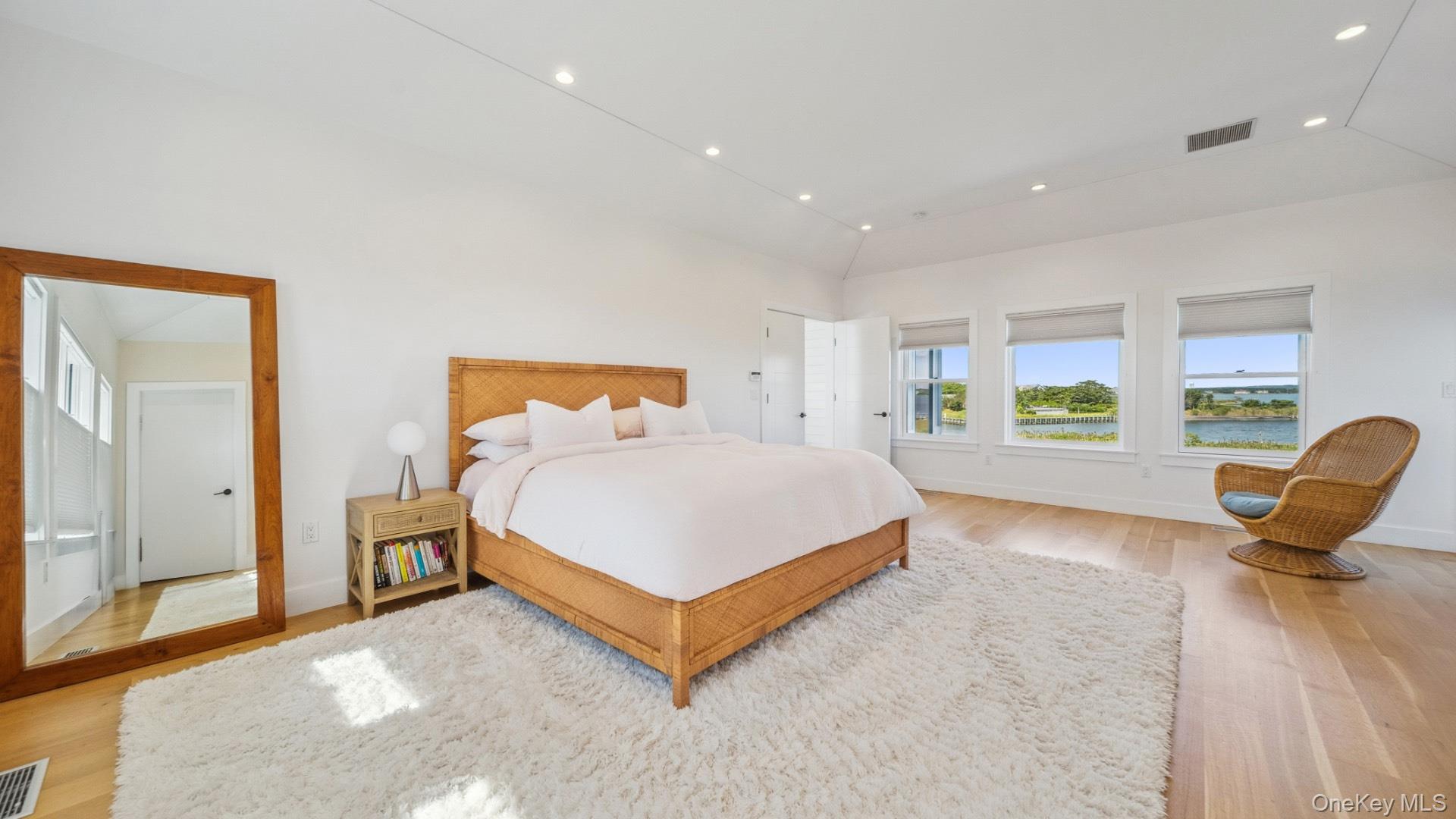 #19 photo, 102 & 92 Dune Road, Westhampton Beach , NY 11978