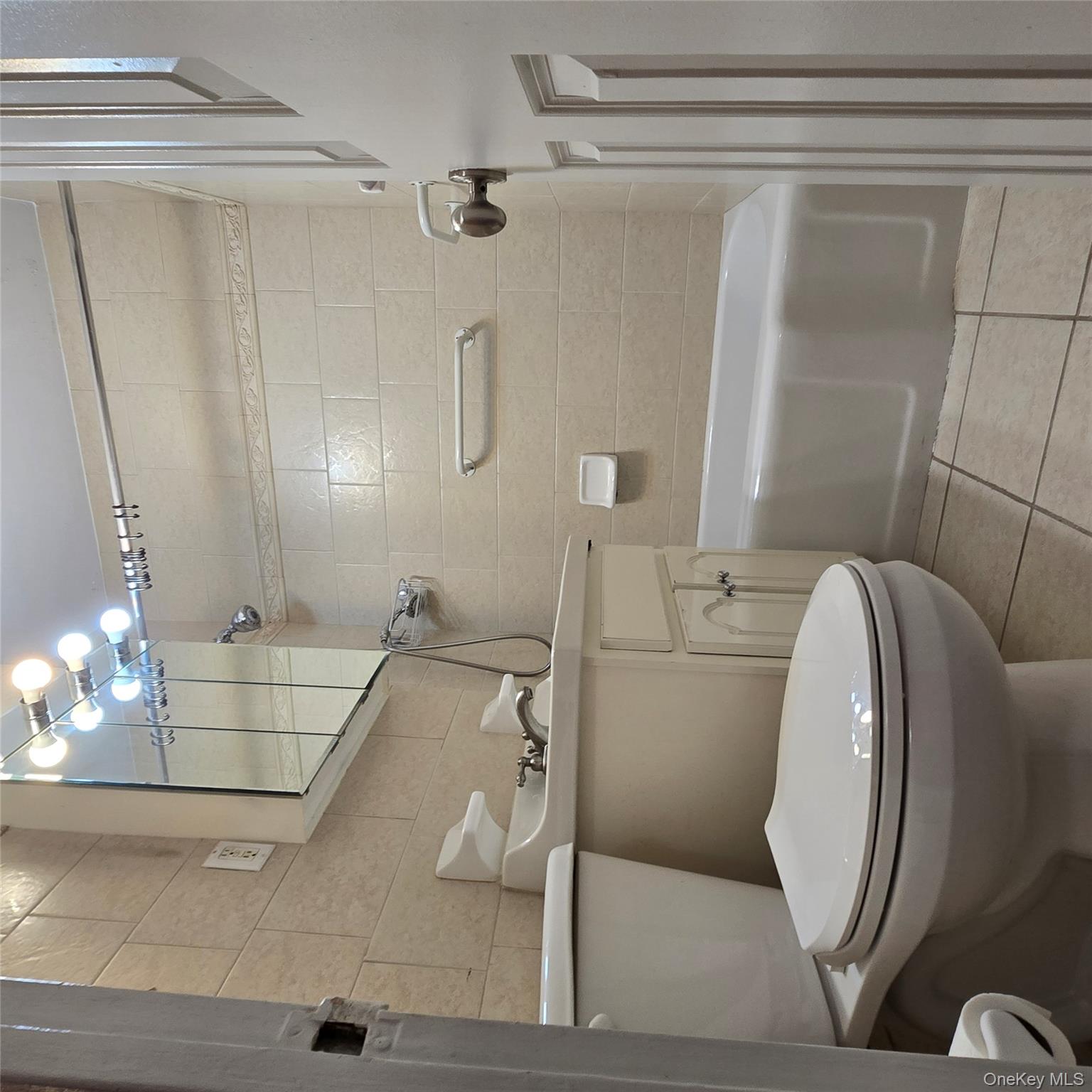 #14 photo, 99-40 63rd Road, Rego Park , NY 11374