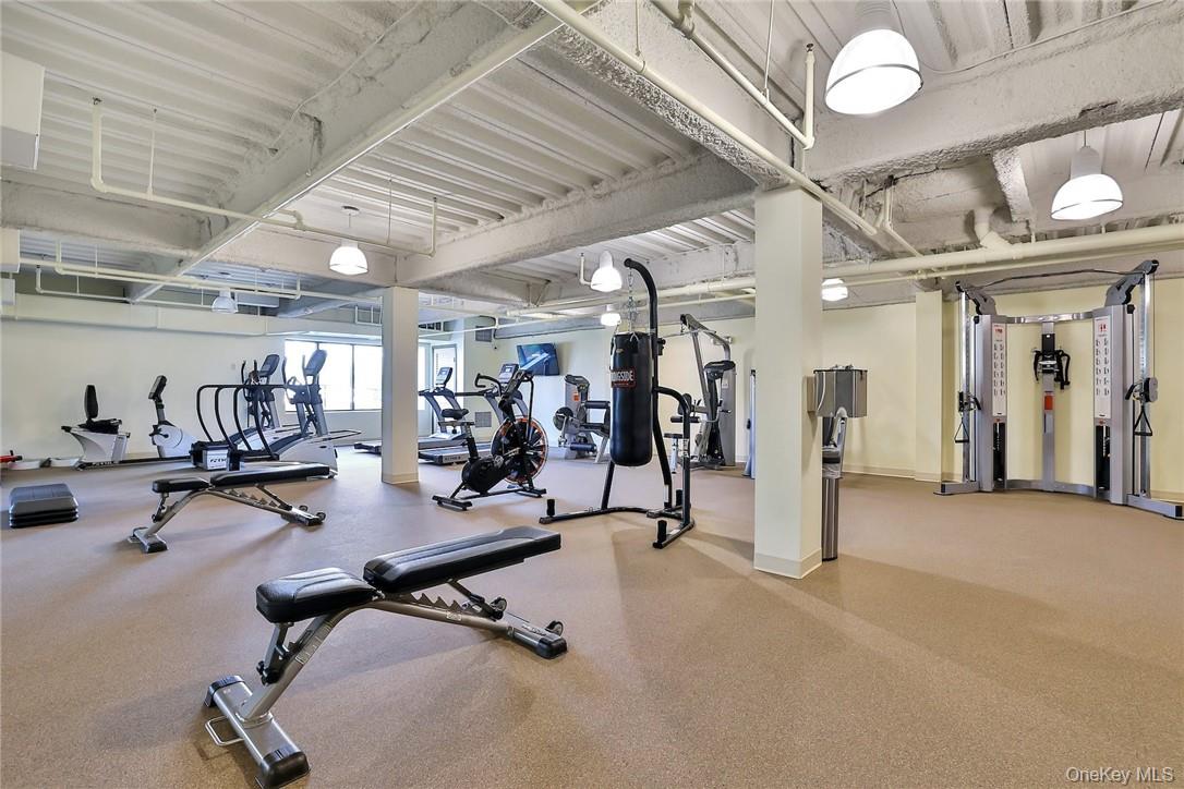 #17 photo, 68 Lake Street, White Plains , NY 10603