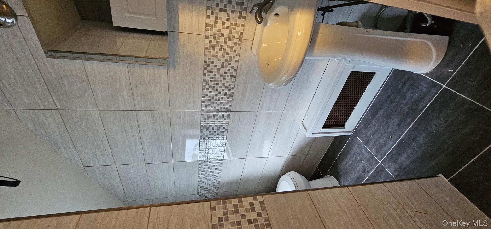 #18 photo, 5010 State Route 52, Jeffersonville , NY 12748