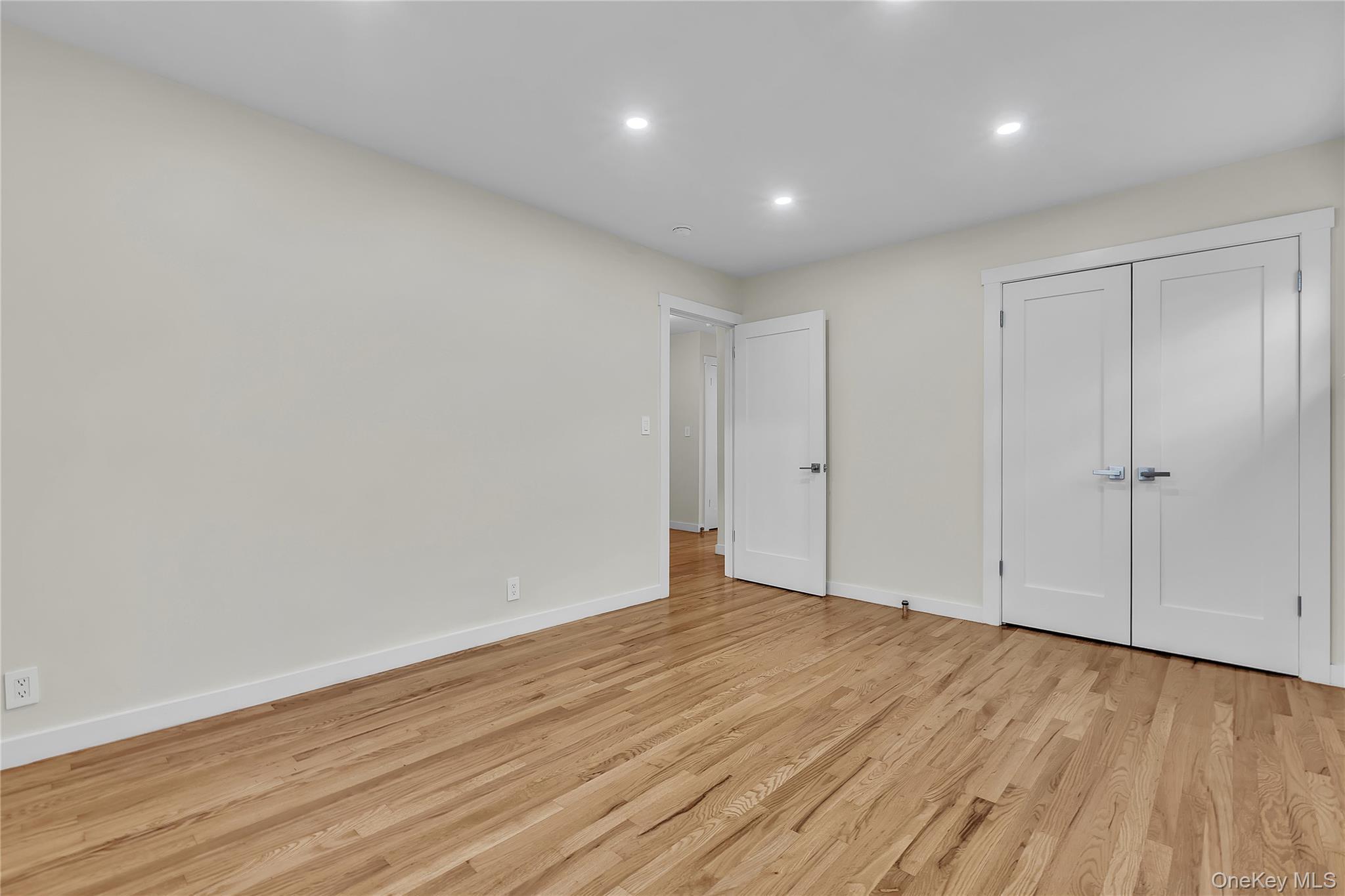 #11 photo, 2709 Tenbroeck Avenue, Bronx , NY 10469