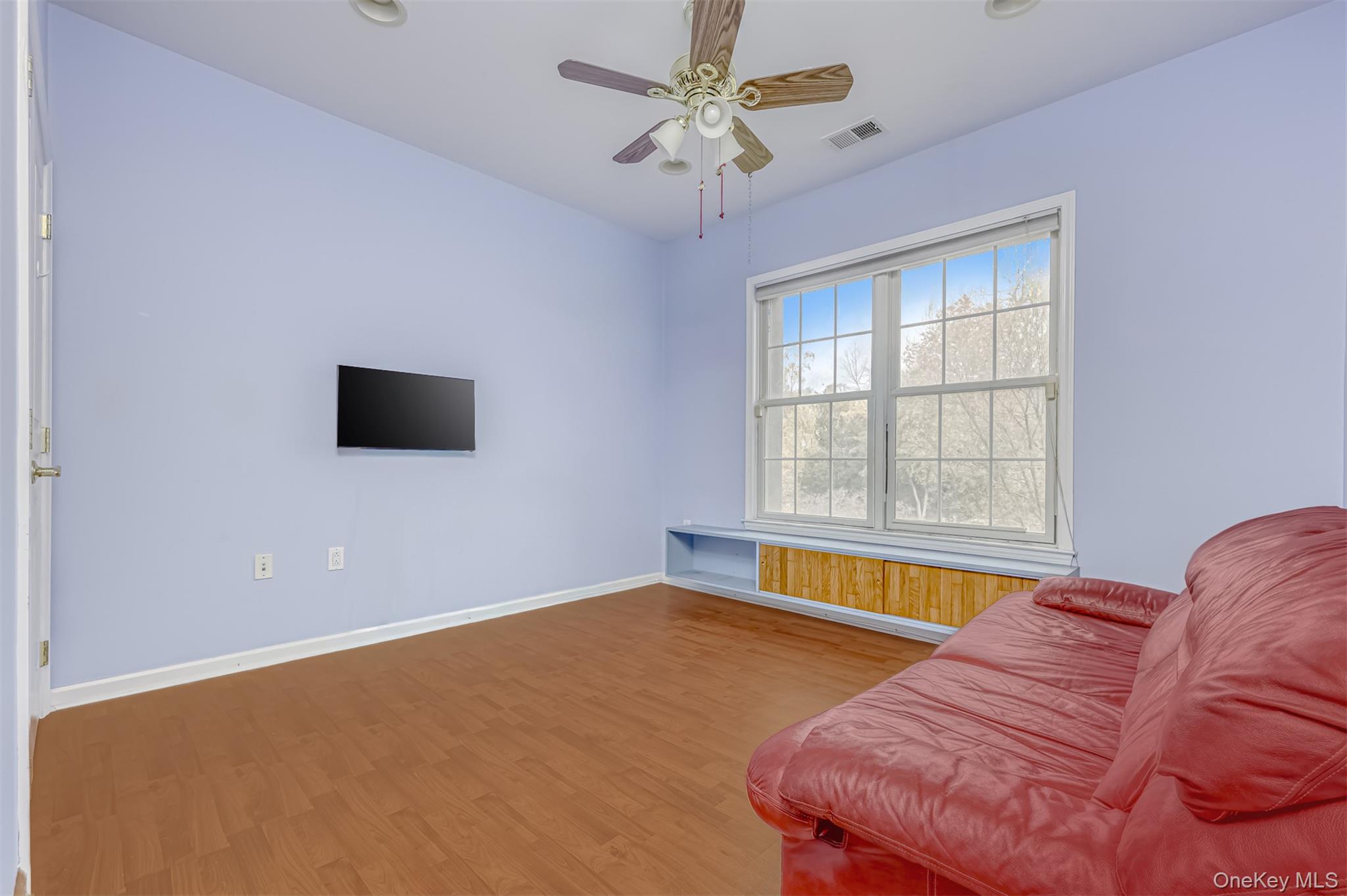 #11 photo, 26 N De Baun Avenue, Suffern , NY 10901