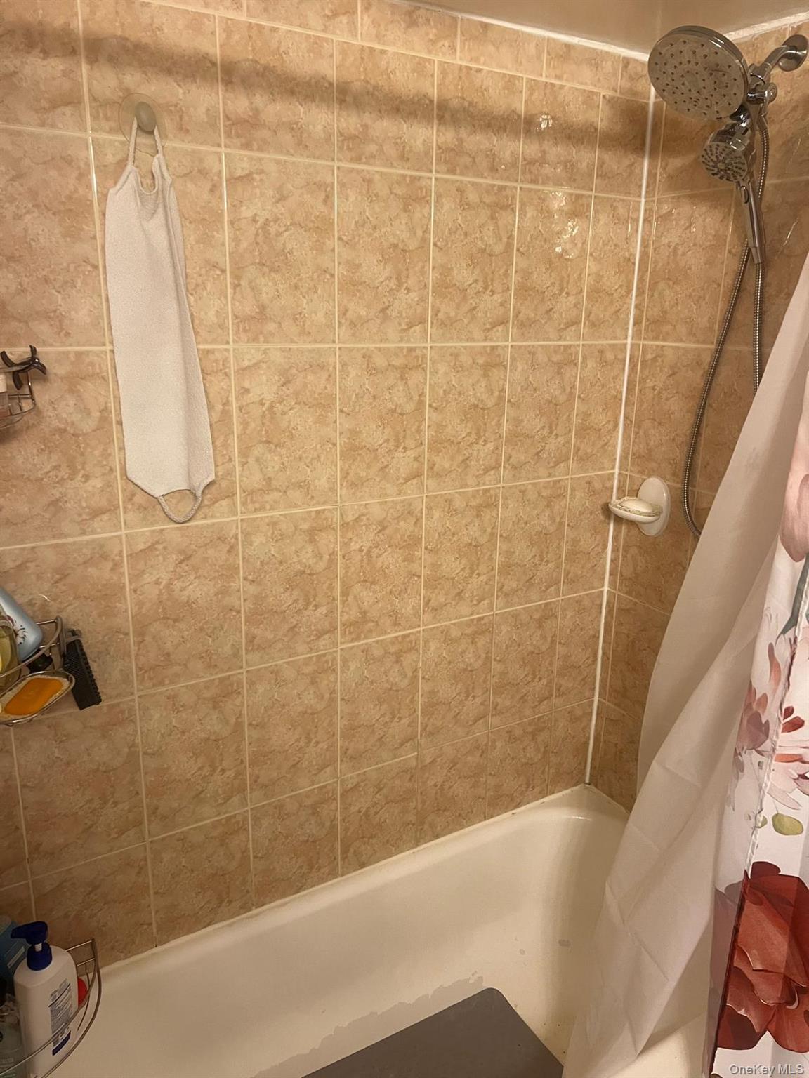 #2 photo, 14 Alexander Place, Bronxville , NY 10704