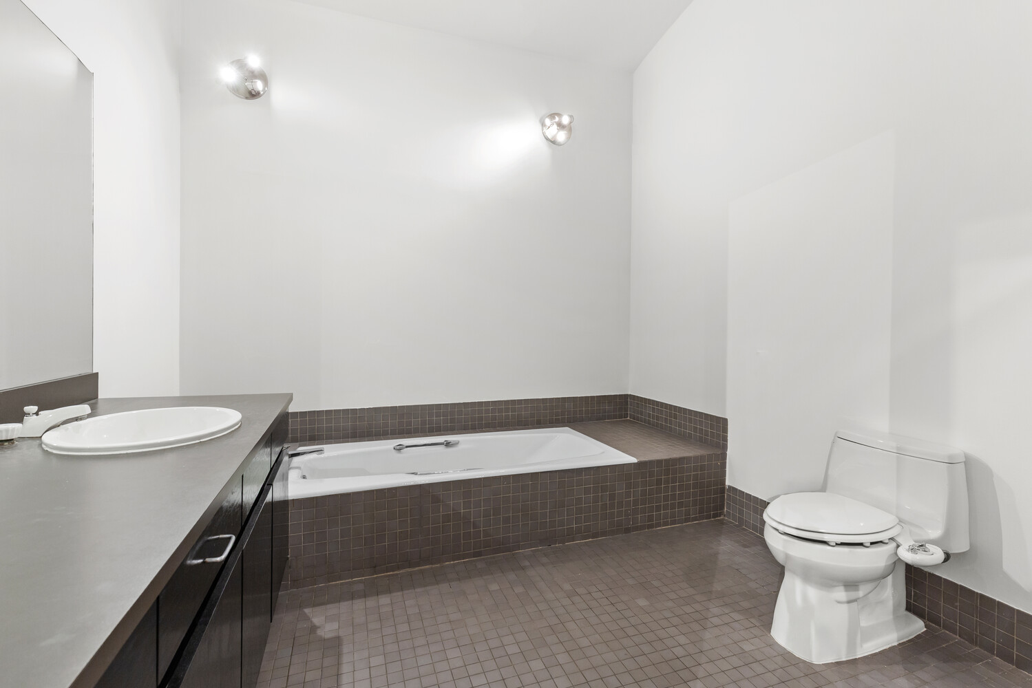 #13 photo, 712 BROADWAY, NoHo , NY 10003