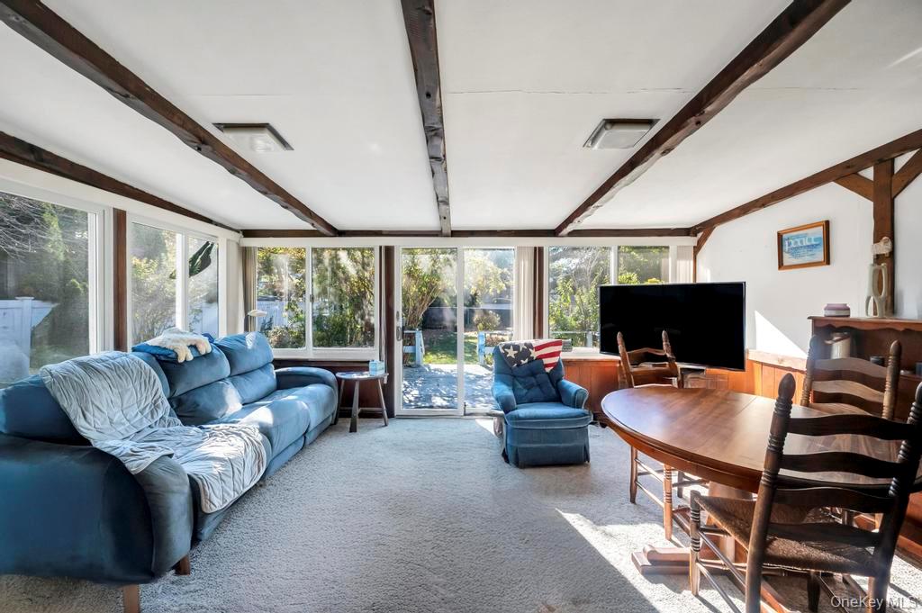 #10 photo, 14 Weichers Street, Ronkonkoma , NY 11779