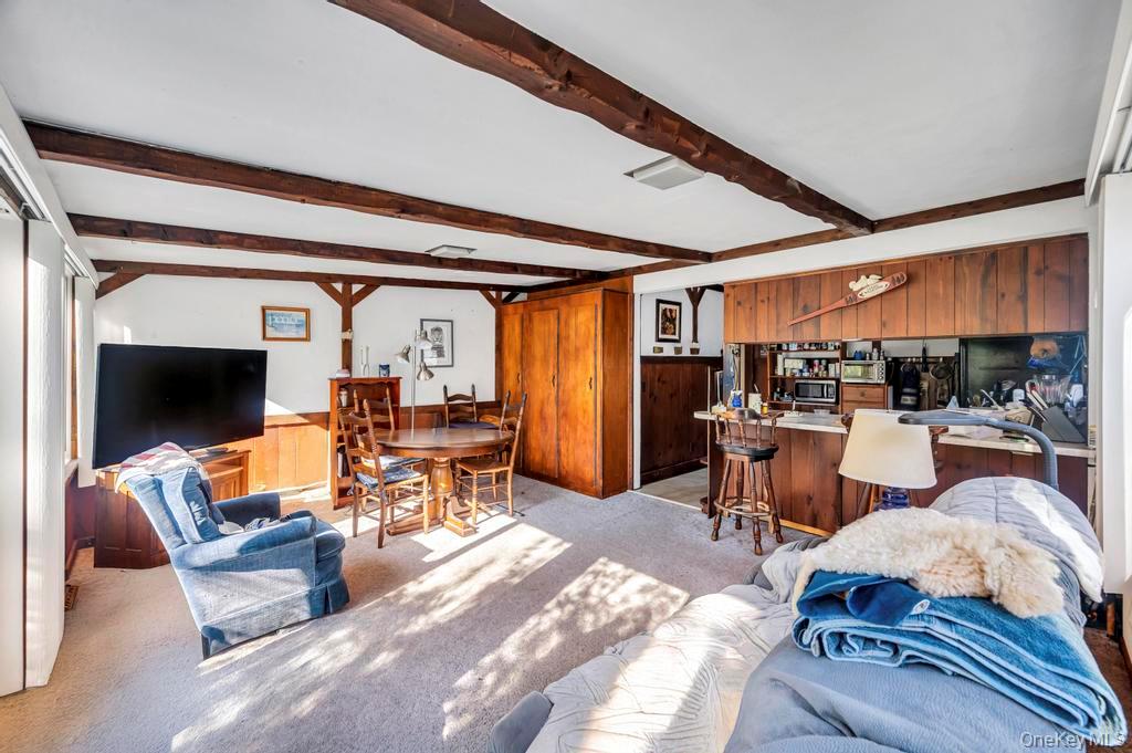 #12 photo, 14 Weichers Street, Ronkonkoma , NY 11779