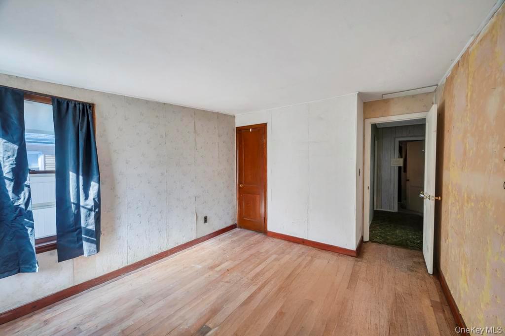 #16 photo, 14 Weichers Street, Ronkonkoma , NY 11779