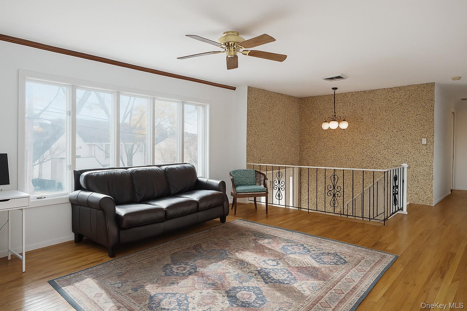 #4 photo, 175 Hamilton Avenue, Island Park , NY 11558