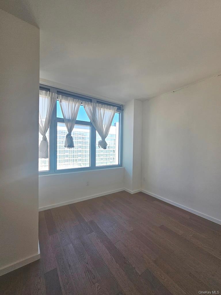 #5 photo, 133-27 39th Avenue, Flushing , NY 11354