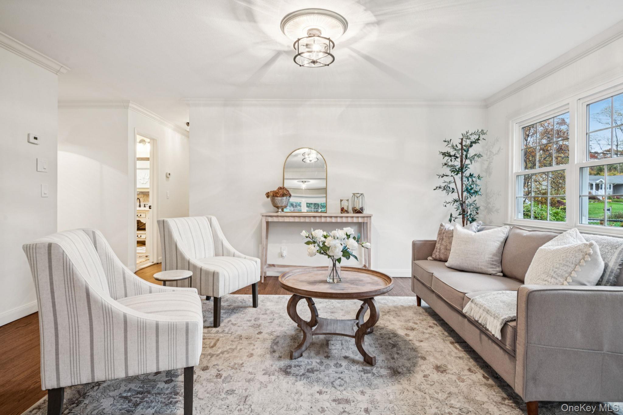 #15 photo, 8 Storyland Lane, East Setauket , NY 11733