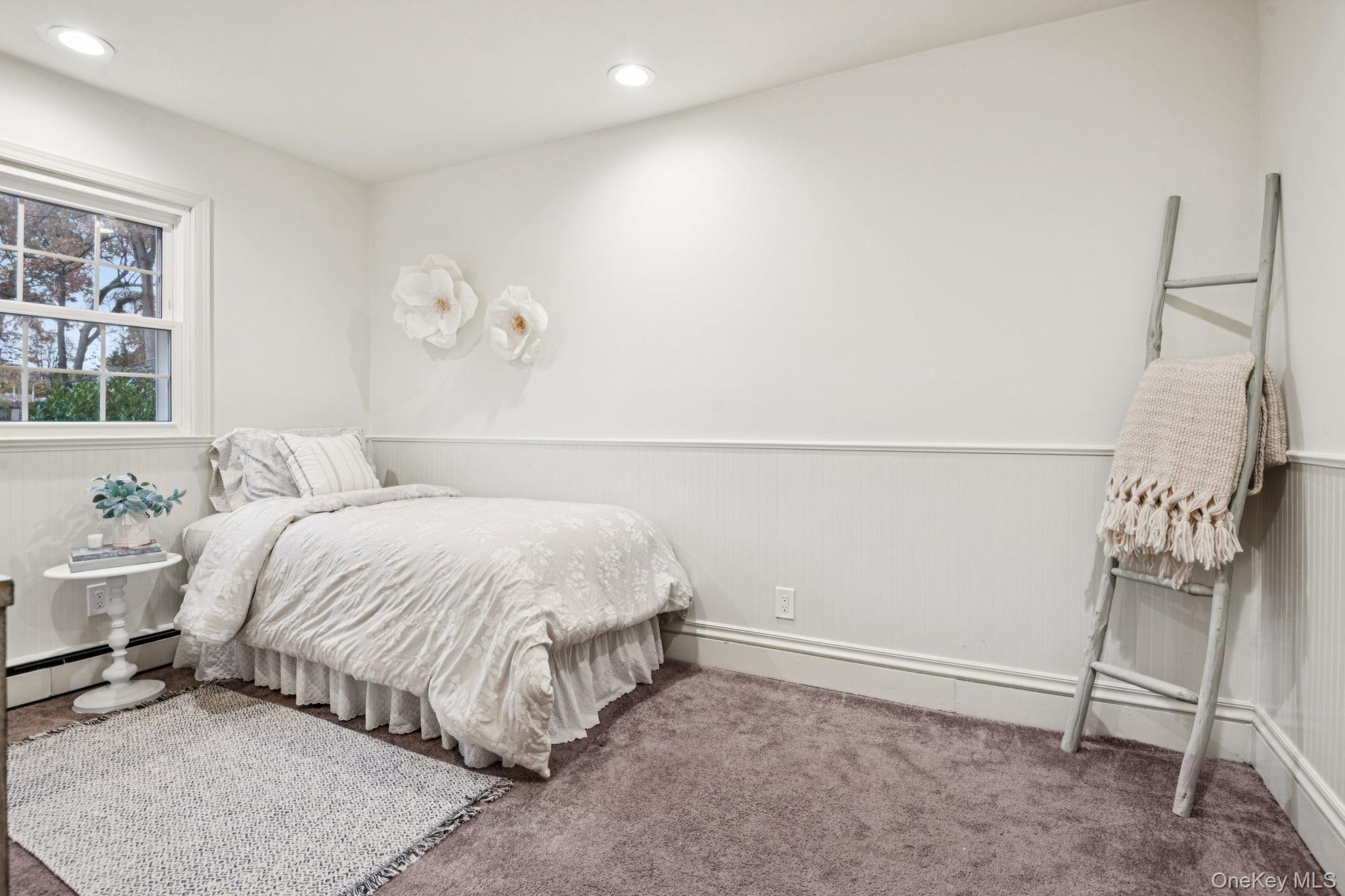 #20 photo, 8 Storyland Lane, East Setauket , NY 11733