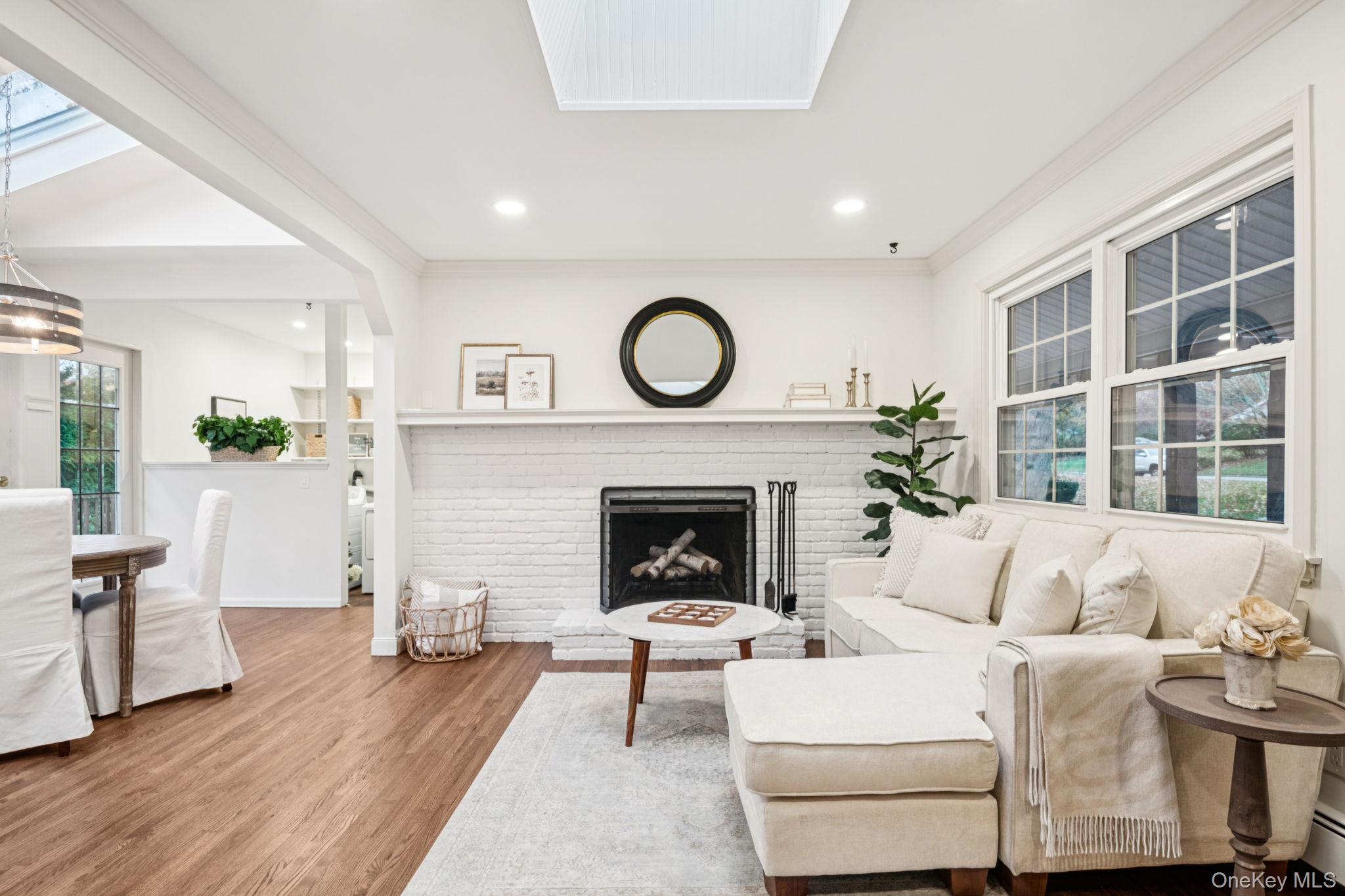 #4 photo, 8 Storyland Lane, East Setauket , NY 11733