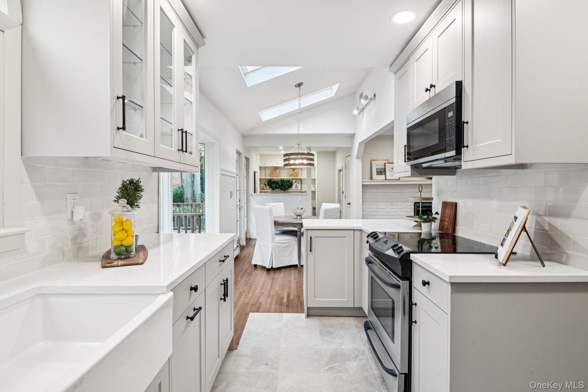 #8 photo, 8 Storyland Lane, East Setauket , NY 11733