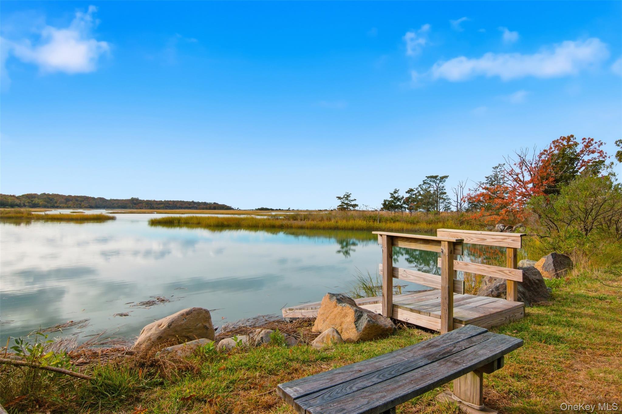 #5 photo, 14 Flax Pond Woods Road, Setauket , NY 11733