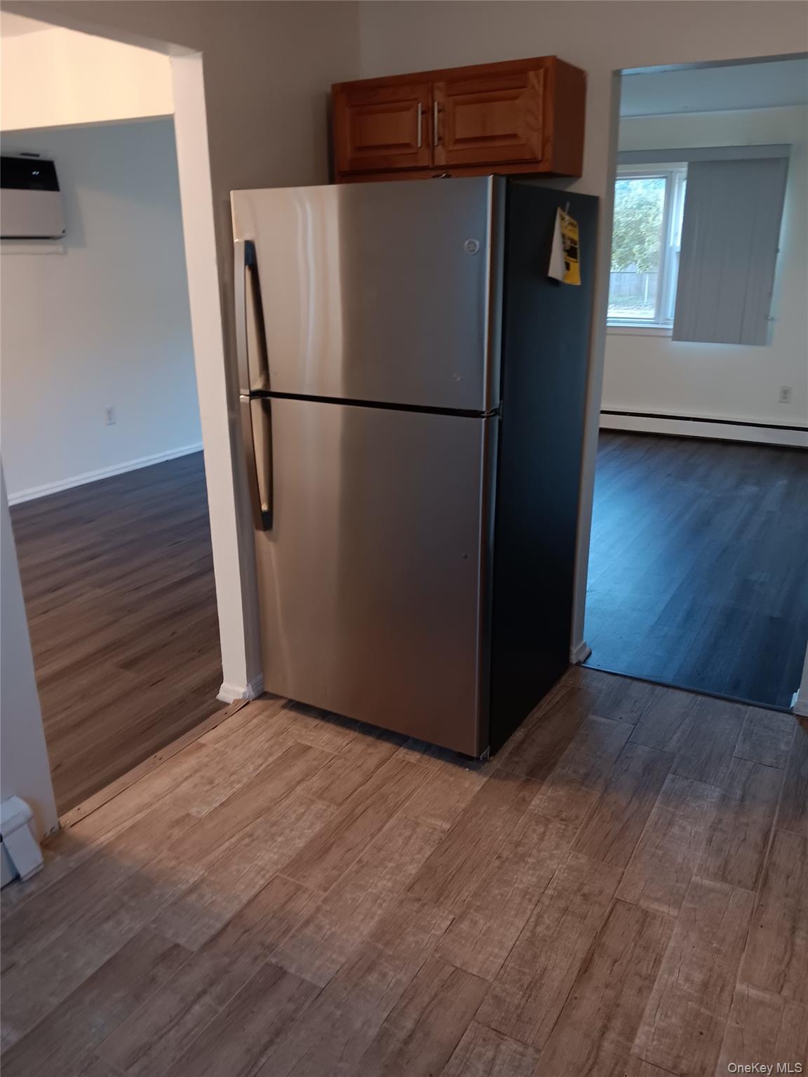 #5 photo, 3 North Drive, Amityville , NY 11701