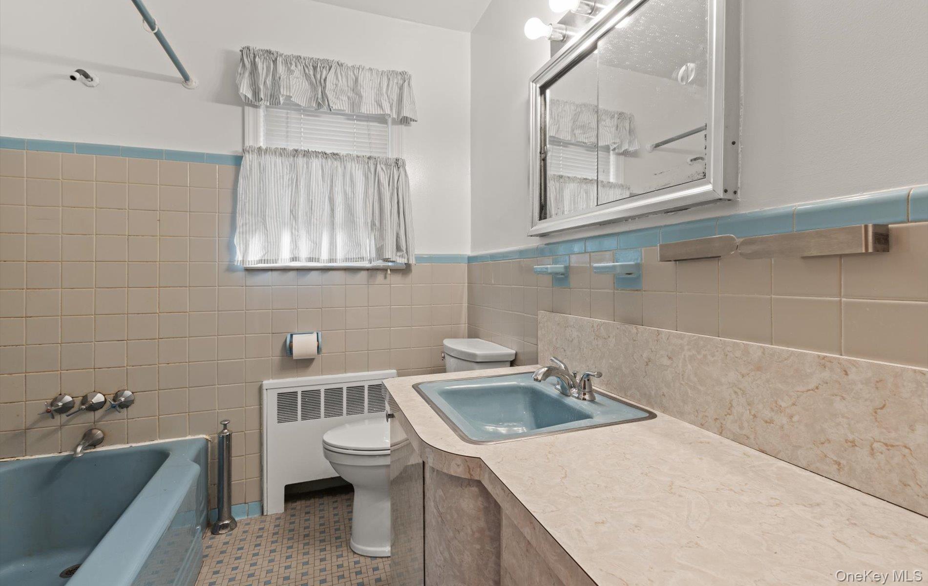 #12 photo, 124 Kilburn Road, Garden City South , NY 11530