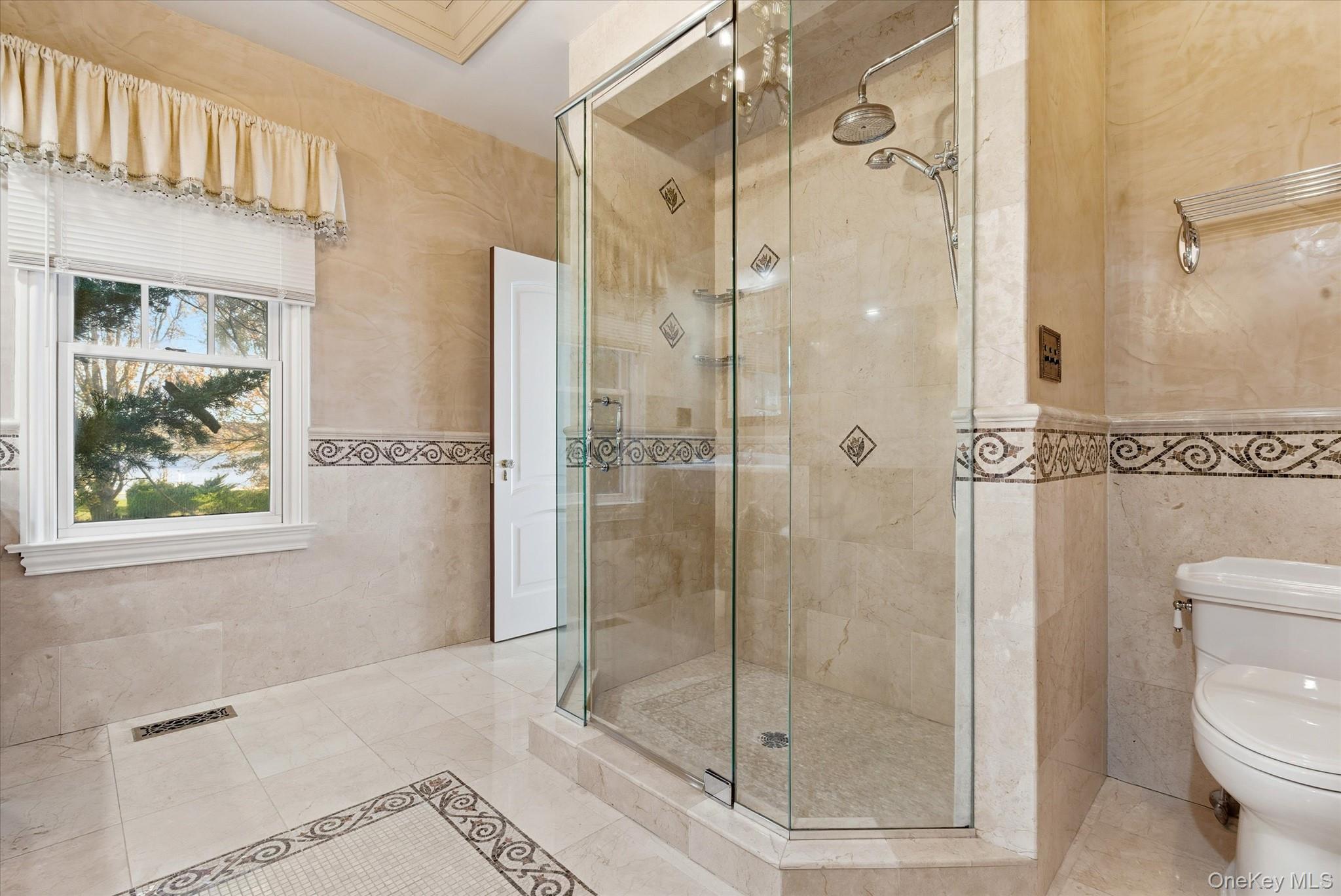 #17 photo, 508 Centre Island, Oyster Bay , NY 11771