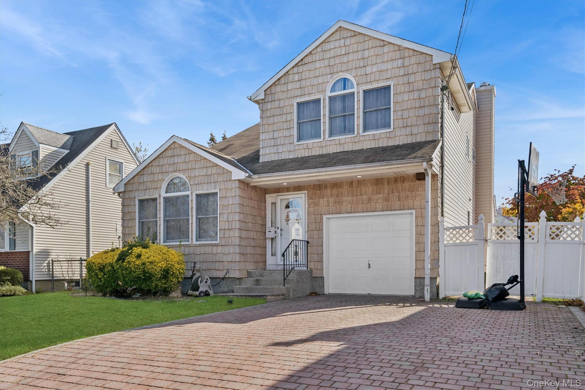 #1 photo, 115 Schley Avenue, Albertson , NY 11507