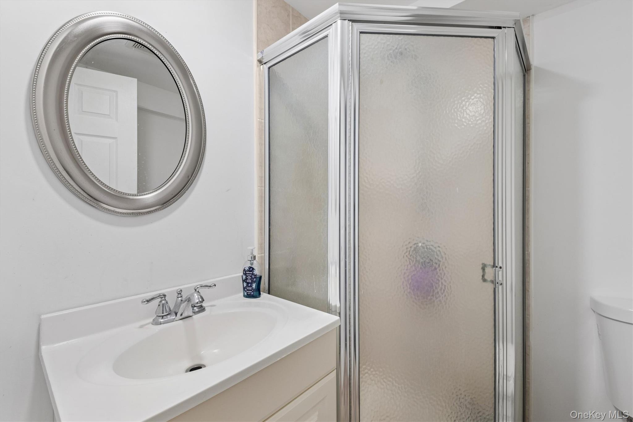 #16 photo, 115 Schley Avenue, Albertson , NY 11507