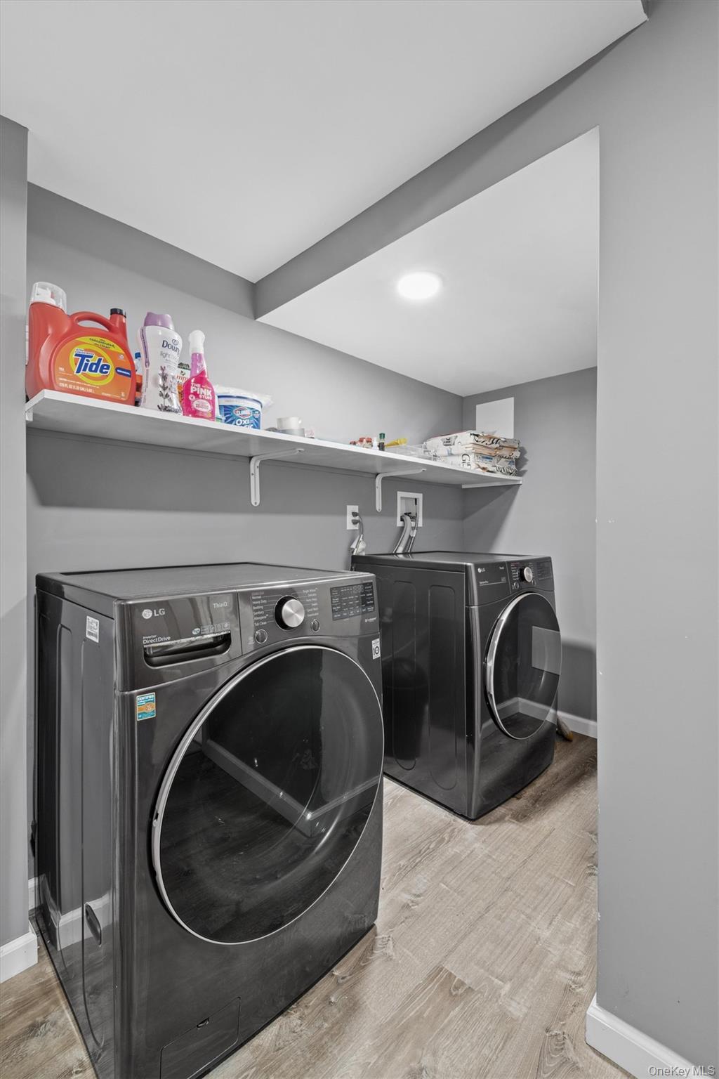 #18 photo, 115 Schley Avenue, Albertson , NY 11507