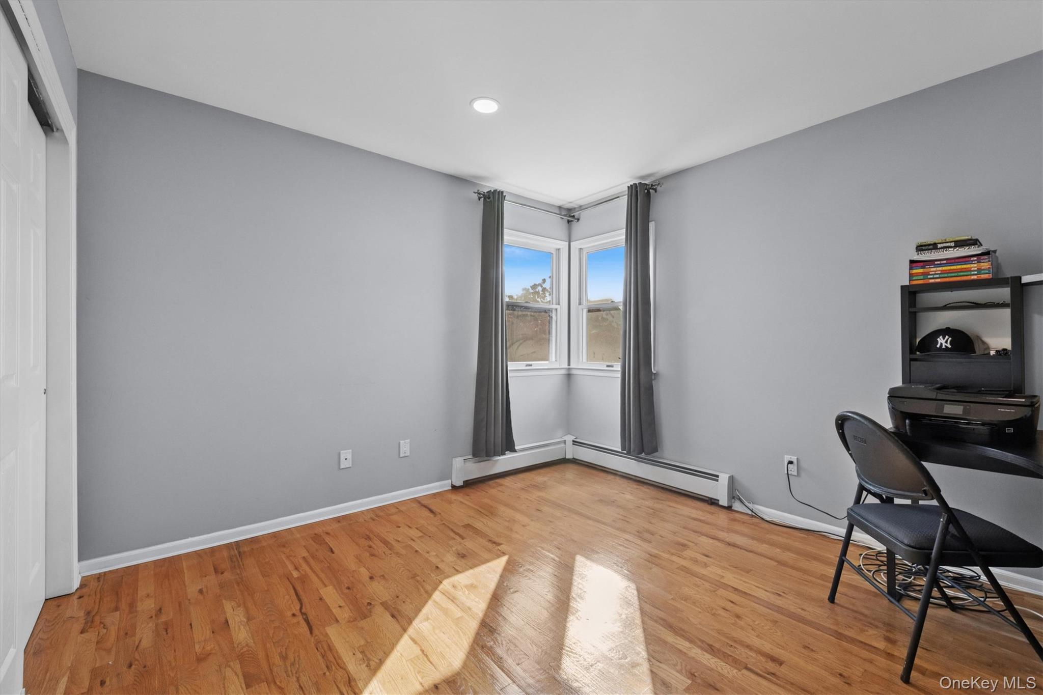 #7 photo, 115 Schley Avenue, Albertson , NY 11507