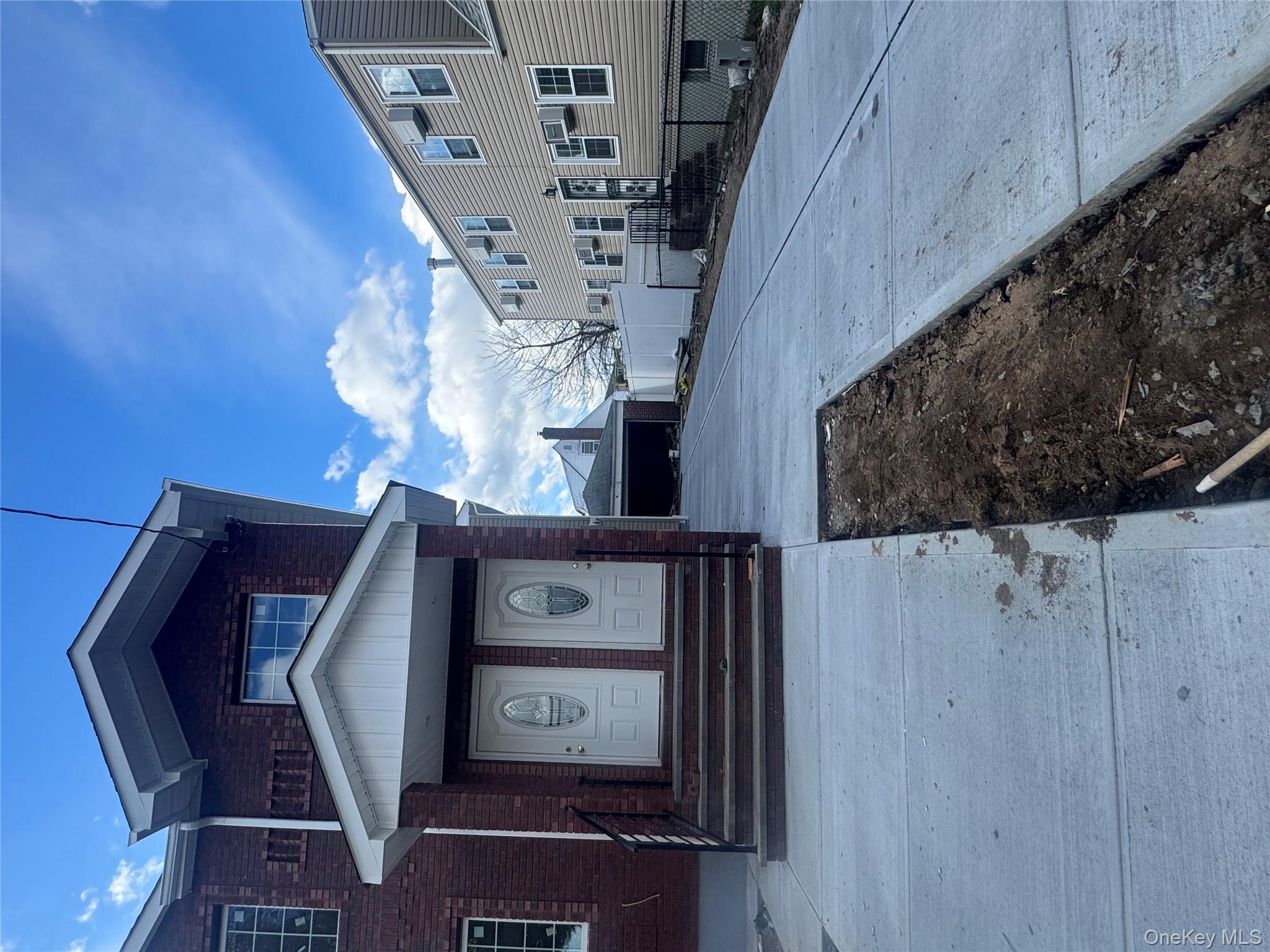 #1 photo, 120-46 199th Street, Saint Albans , NY 11412