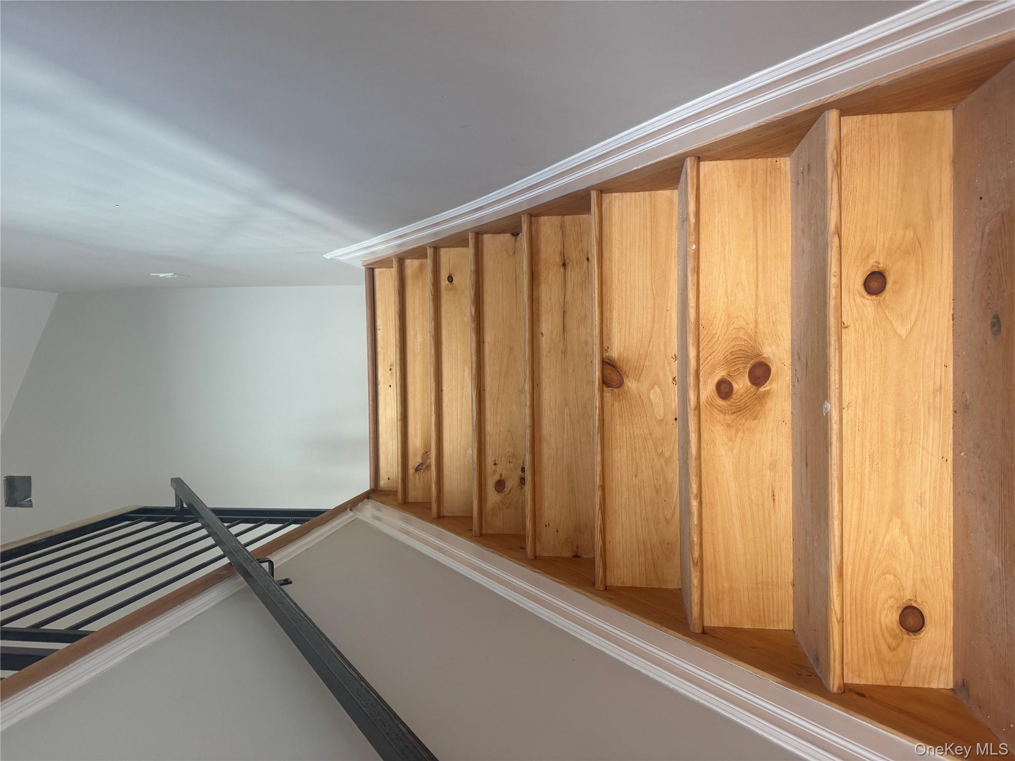 #5 photo, 120-46 199th Street, Saint Albans , NY 11412