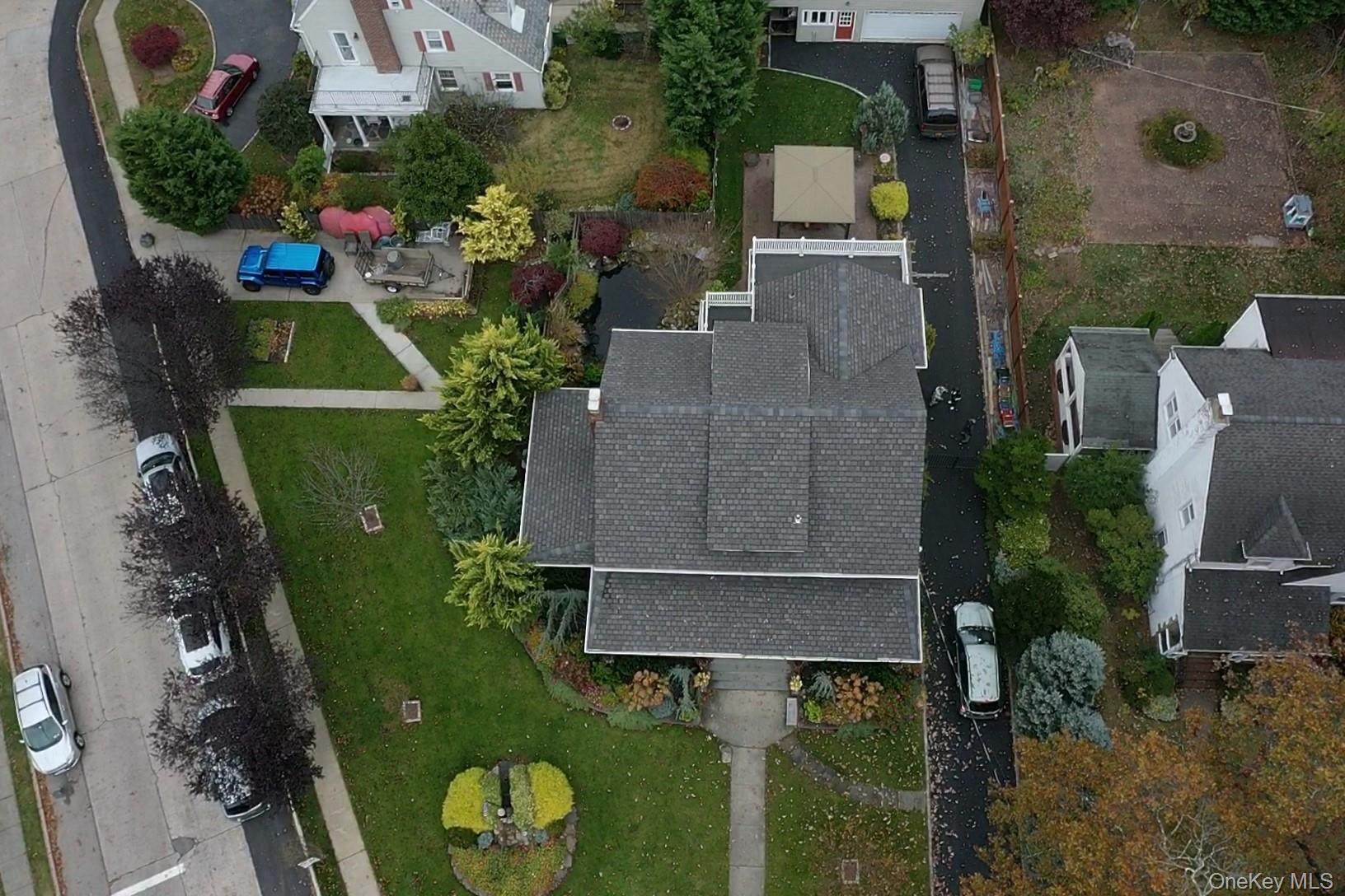 #15 photo, 725 Scranton Avenue, East Rockaway , NY 11518