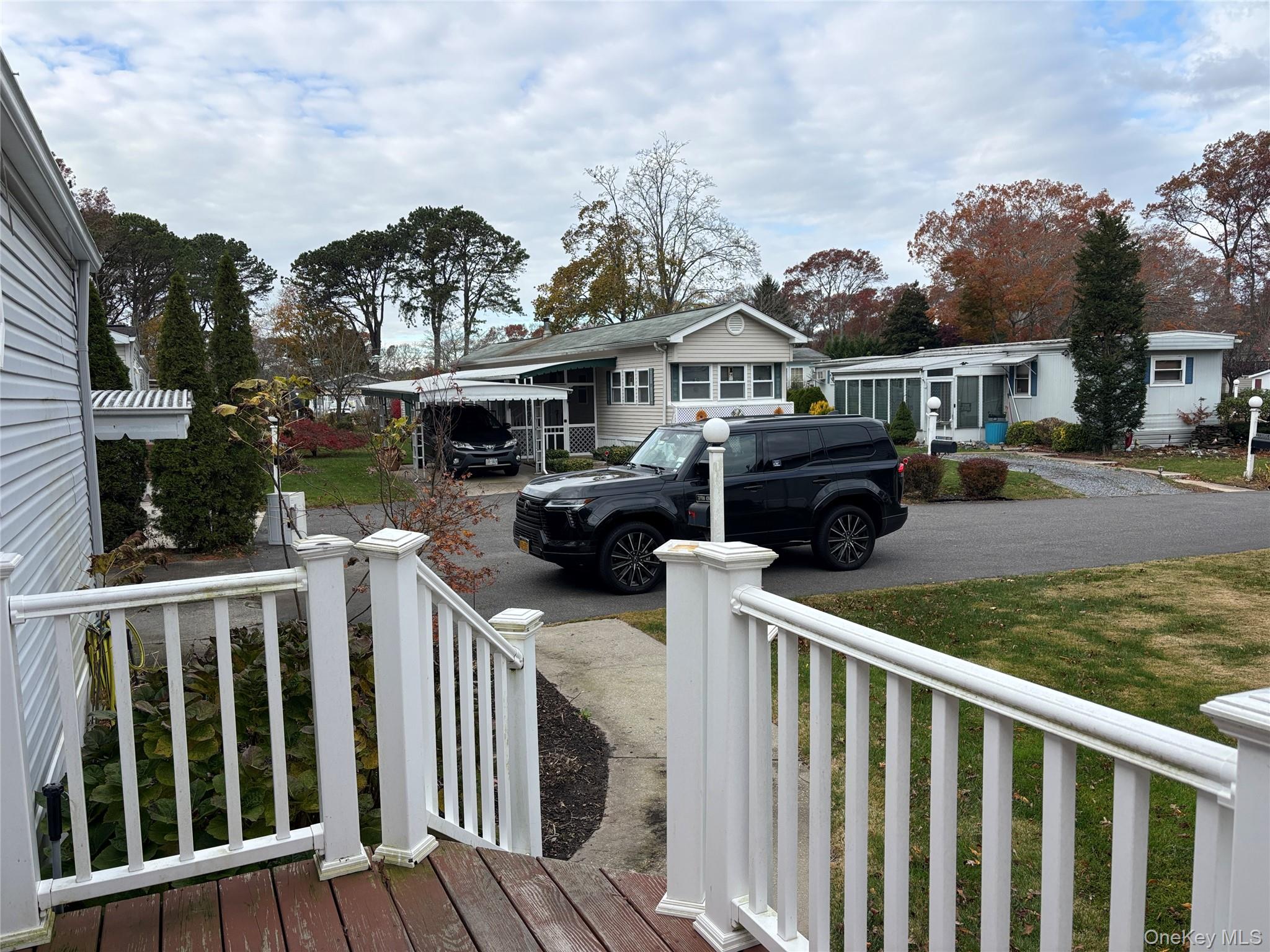 #2 photo, 1661 Old Country Road, Riverhead , NY 11901