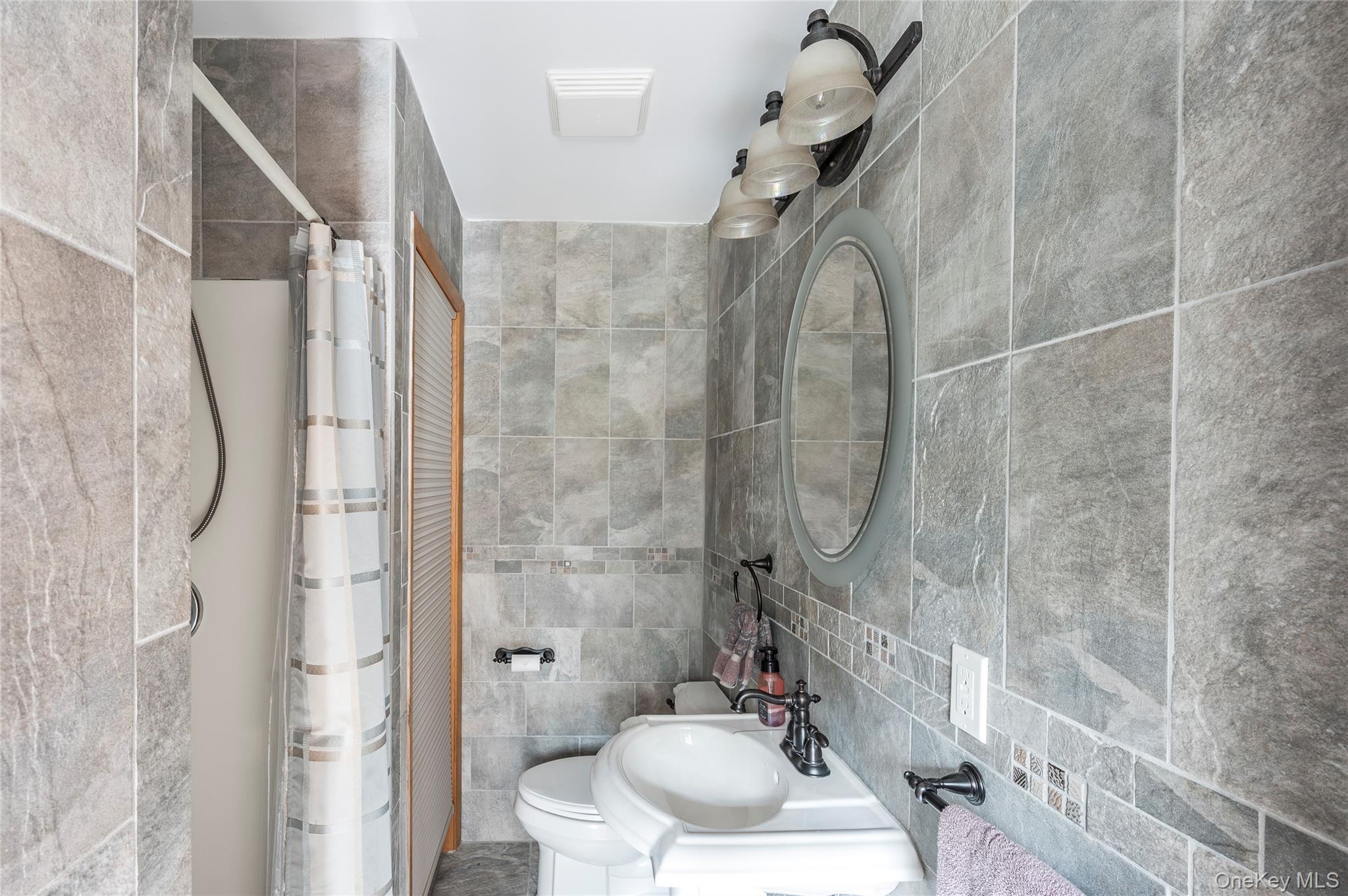 #14 photo, 21 Woodridge Road, Hampton Bays , NY 11946